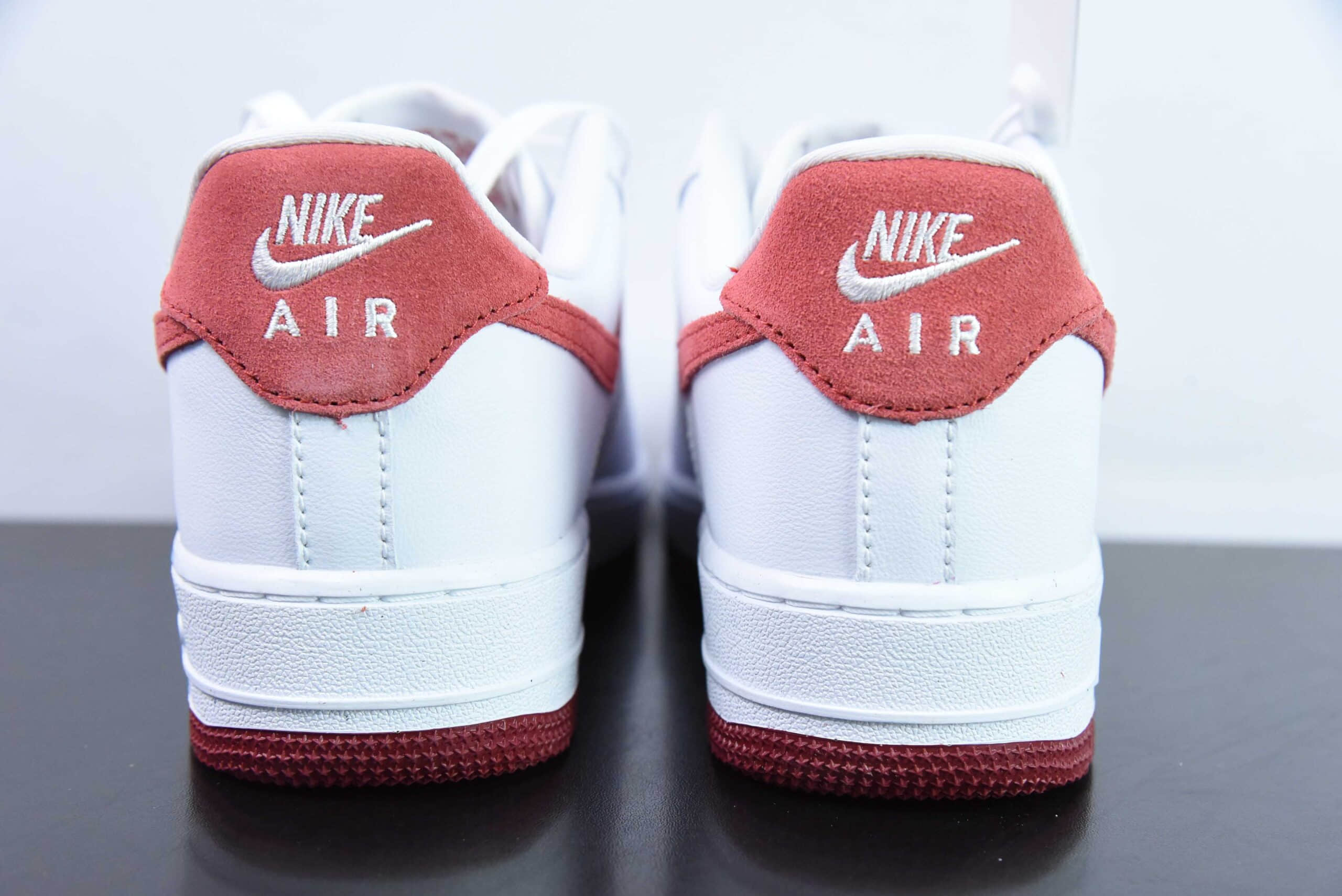 耐克Nike Air Force 1 Low 07 白红翻毛勾空军一号低帮休闲板鞋纯原版本 货号：FQ7626-100