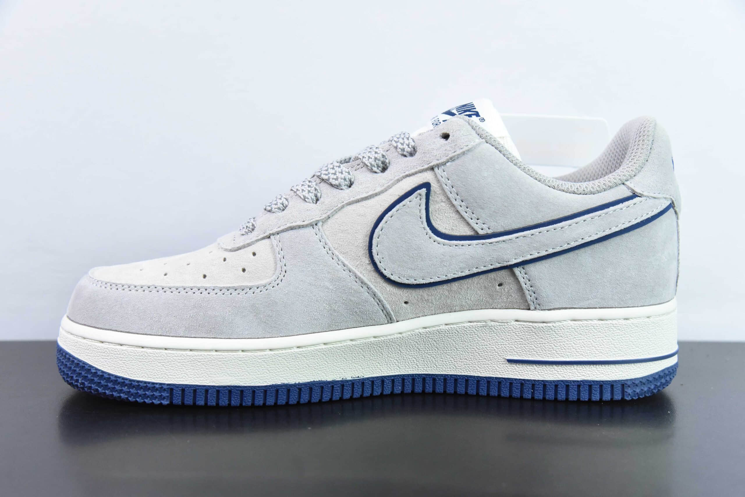 耐克NIke Air Force 1 '07 Low 北面联名米灰蓝猪八空军一号低帮休闲板鞋纯原版本 货号：HD9999-001