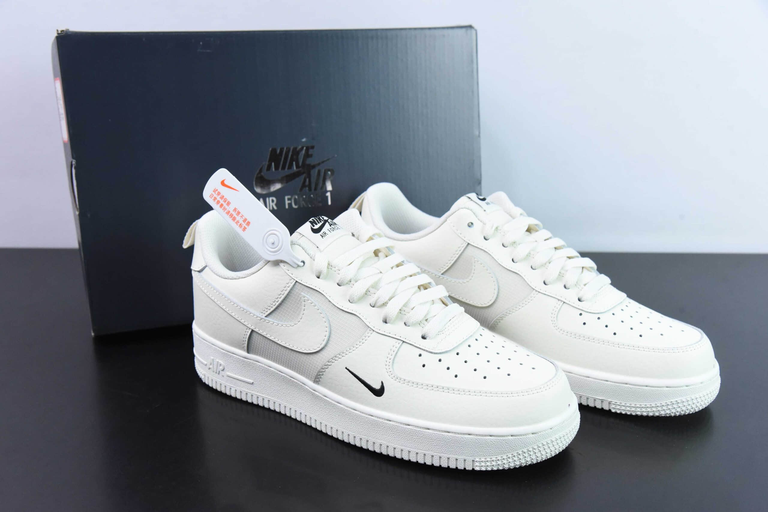 耐克Nike Air Force 1 Low 白黑小勾空军一号低帮运动休闲板鞋纯原版本 货号：FZ4625-100