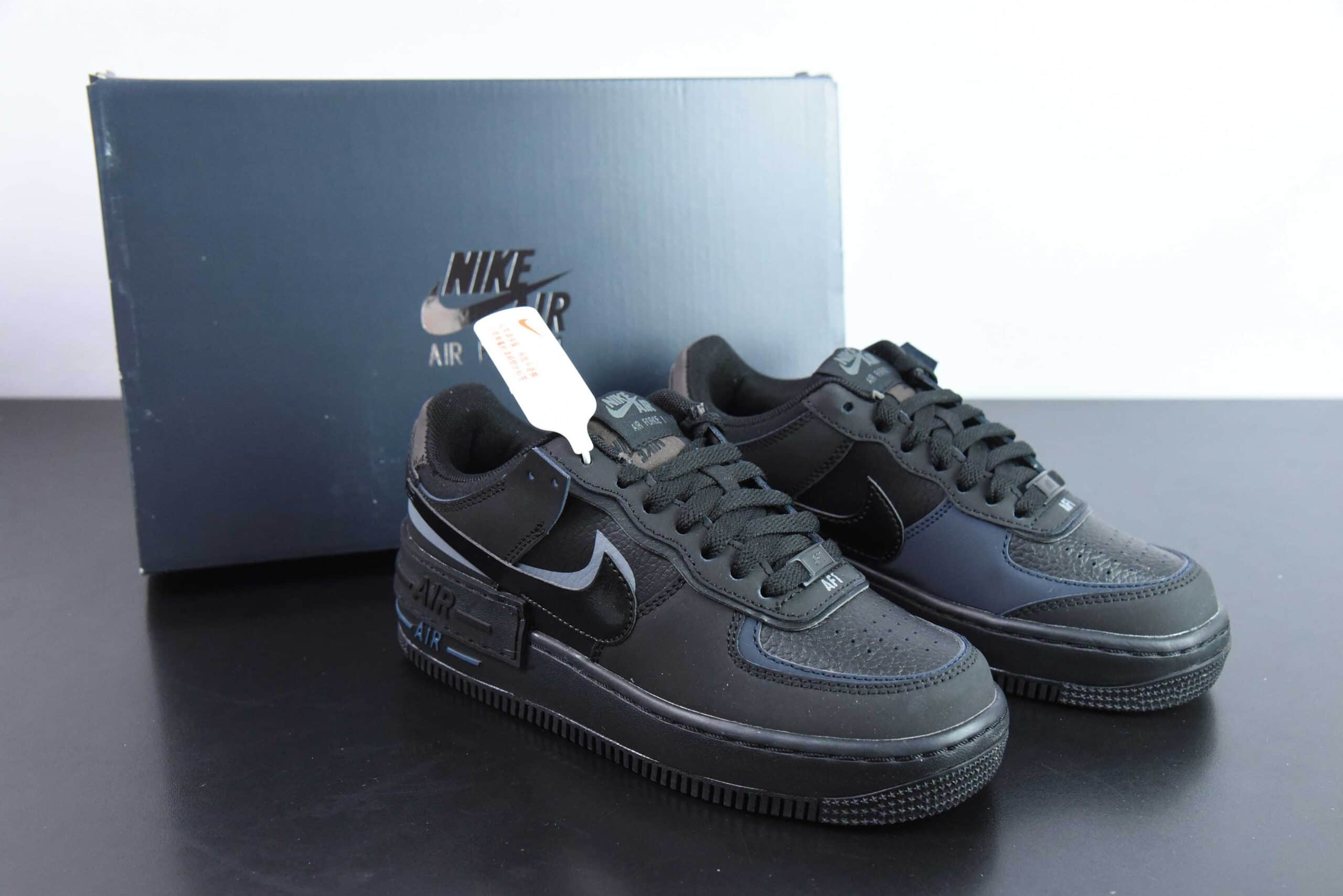 耐克Nike Air Force 1´07 Low马卡龙黑蓝空军一号低帮百搭休闲运动板鞋纯原版本 货号：FB7582-001