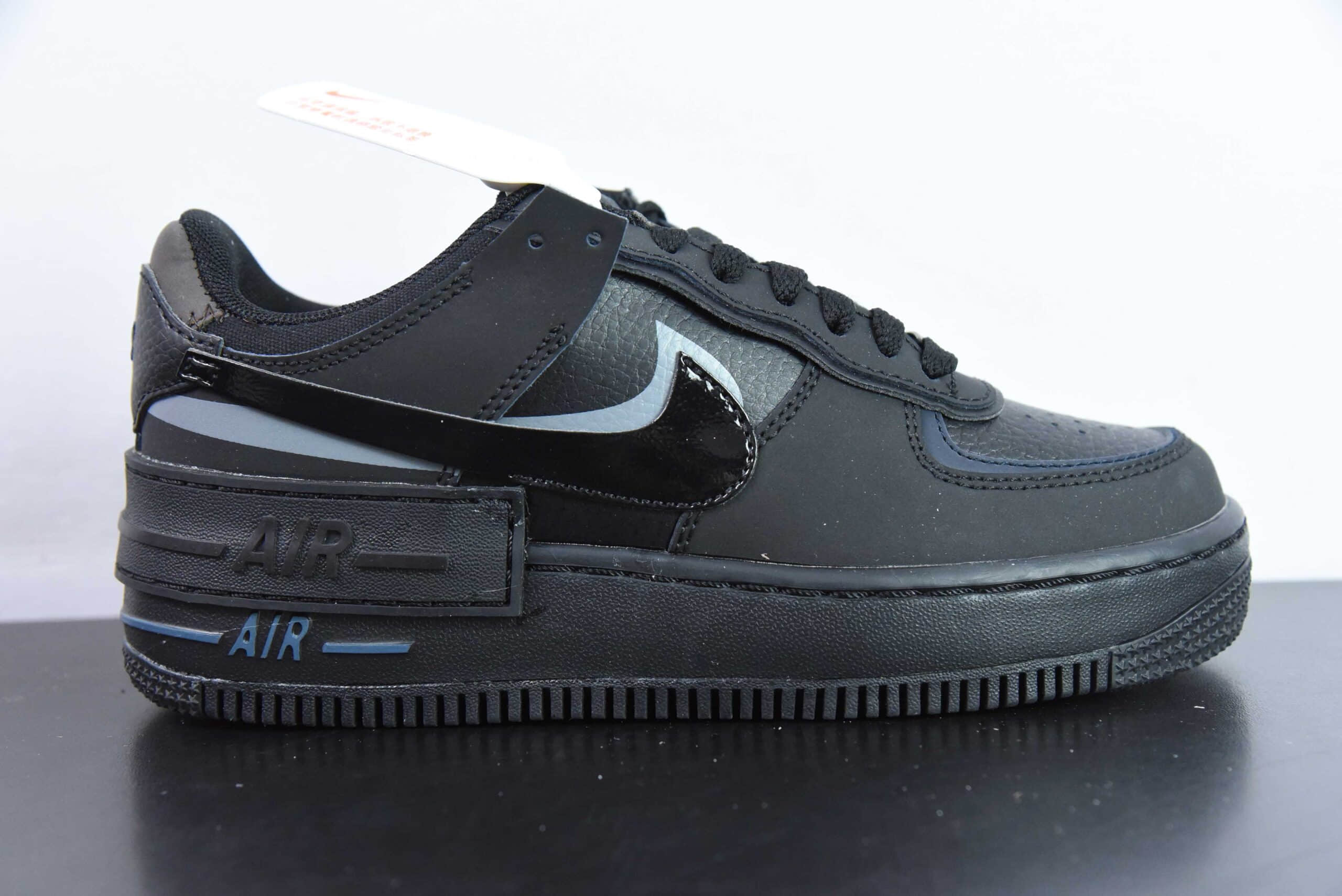 耐克Nike Air Force 1´07 Low马卡龙黑蓝空军一号低帮百搭休闲运动板鞋纯原版本 货号：FB7582-001