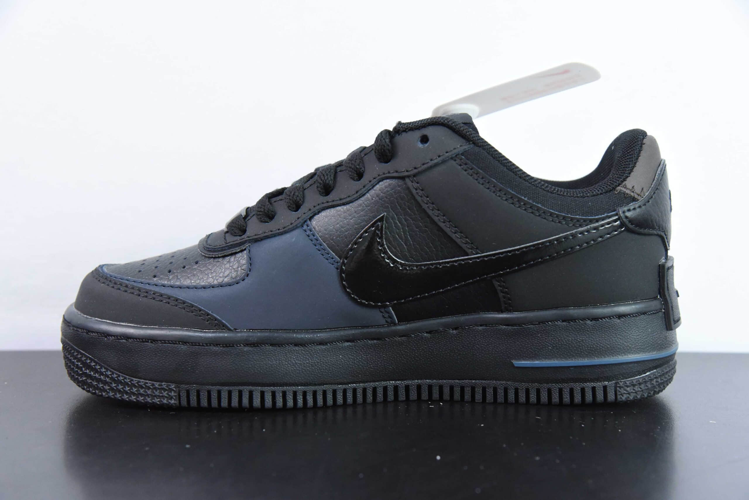 耐克Nike Air Force 1´07 Low马卡龙黑蓝空军一号低帮百搭休闲运动板鞋纯原版本 货号：FB7582-001