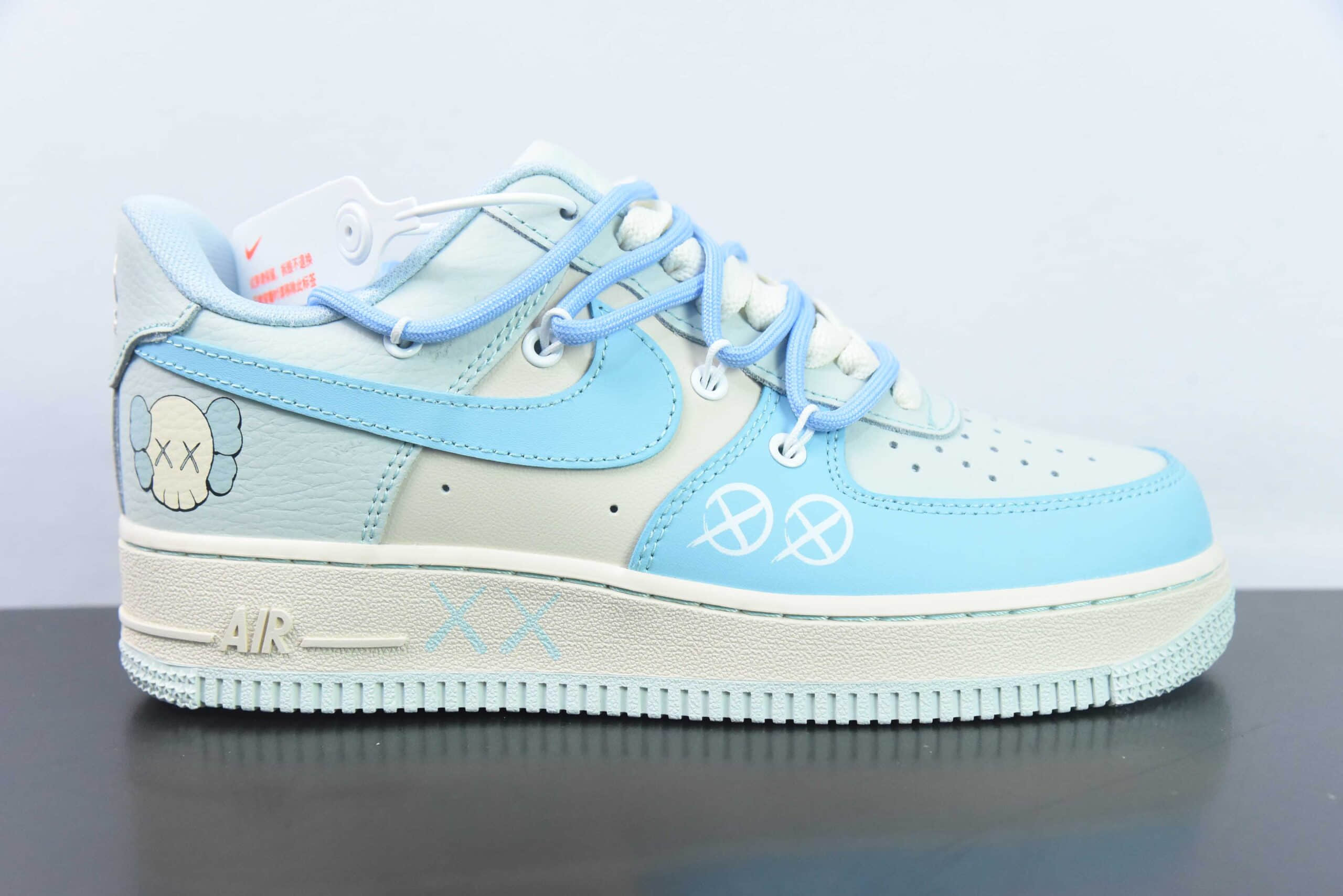 耐克Nike Air Force 1 Low kaws 白蓝拼接解构绑带空军一号低帮休闲板鞋纯原版本 货号：KS6869-777