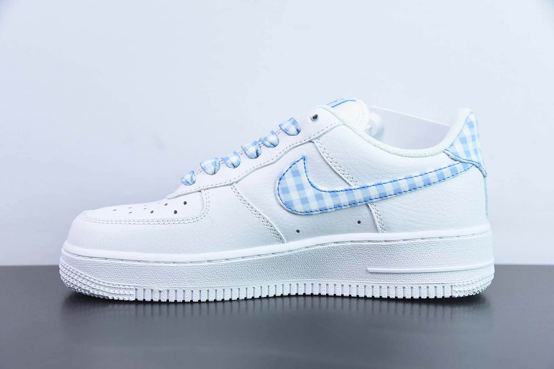 耐克Nike Air Force 1'07 Low 格子布空军一号低帮休闲板鞋纯原版本 货号：DZ2784-100