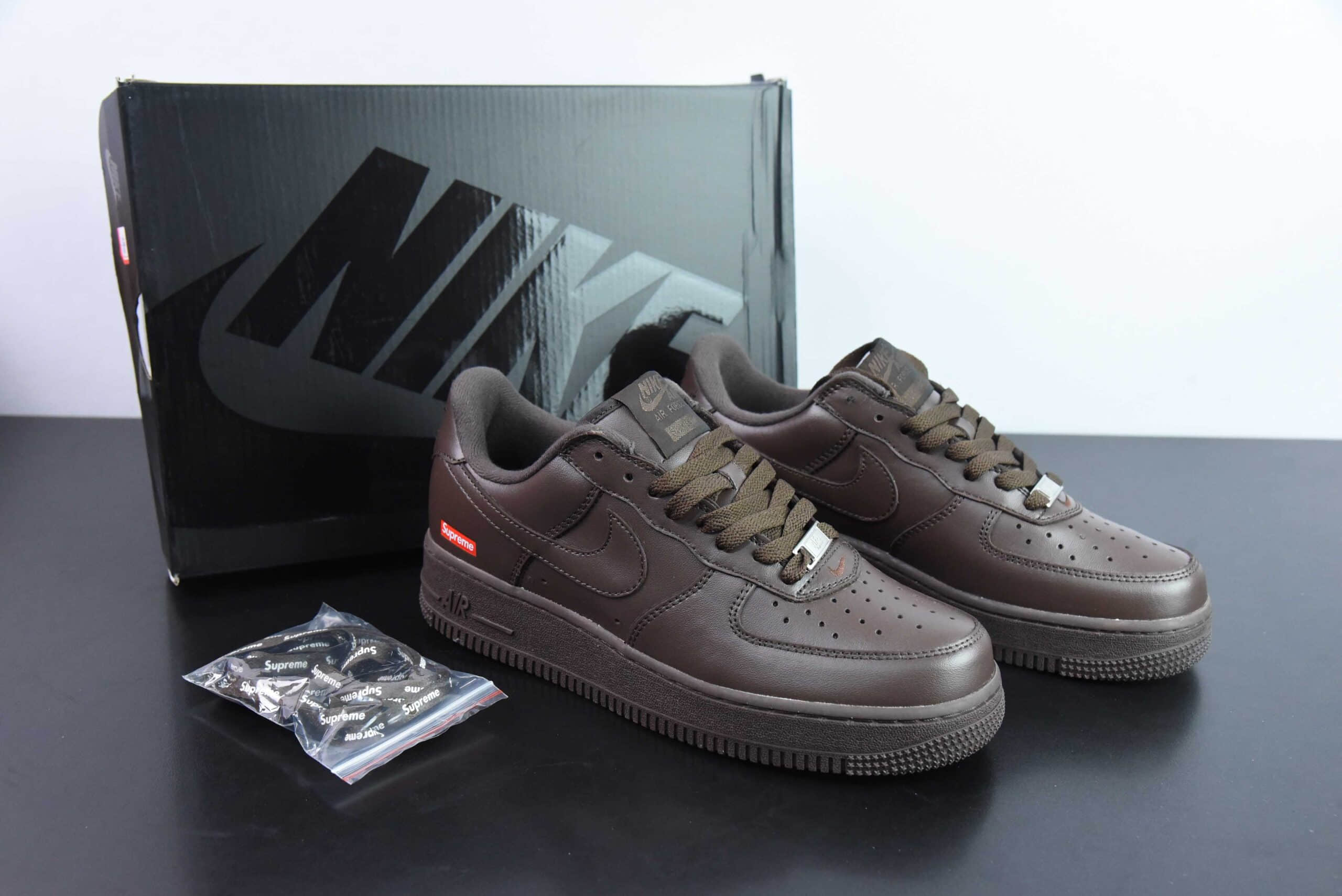 耐克Nike Supreme x Nike Air Force 1 Low AF1棕色空军一号低帮休闲板鞋纯原版本 货号：CU9225-200 