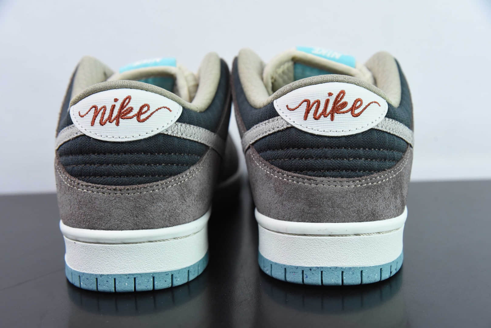 耐克Nike SB Dunk Low  Big Money Savin  浮雕棕灰SB低帮休闲板鞋纯原版本 货号：FZ3129-200 