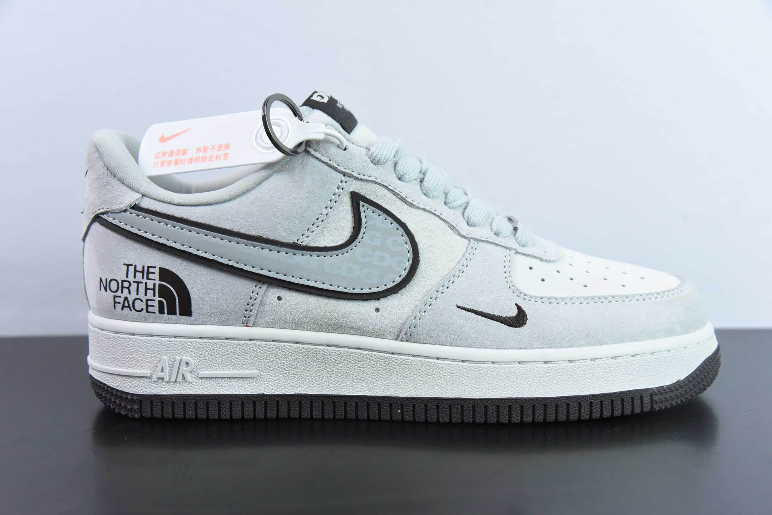 耐克Nike Air Force 1'07 Low北面CDG联名米灰猪八空军一号低帮休闲板鞋纯原版本 货号：HD1968-015