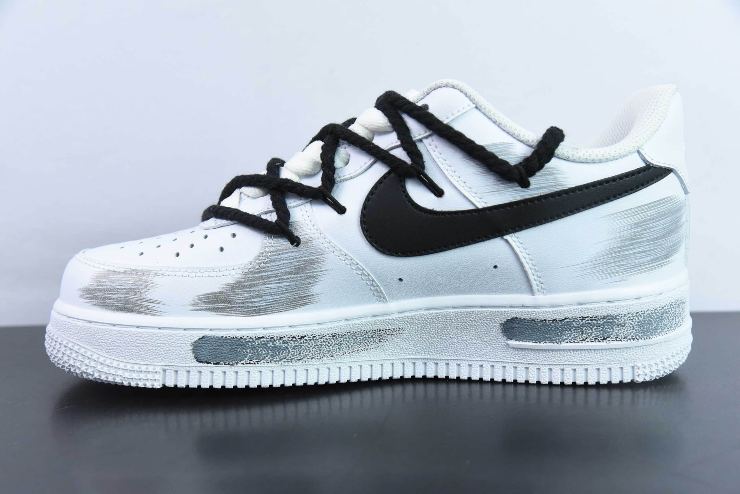 耐克Nike Air Force 1'07 Low 二次元主题喷绘断勾空军一号绑带低帮休闲板鞋纯原版本 货号：ZH0316-011