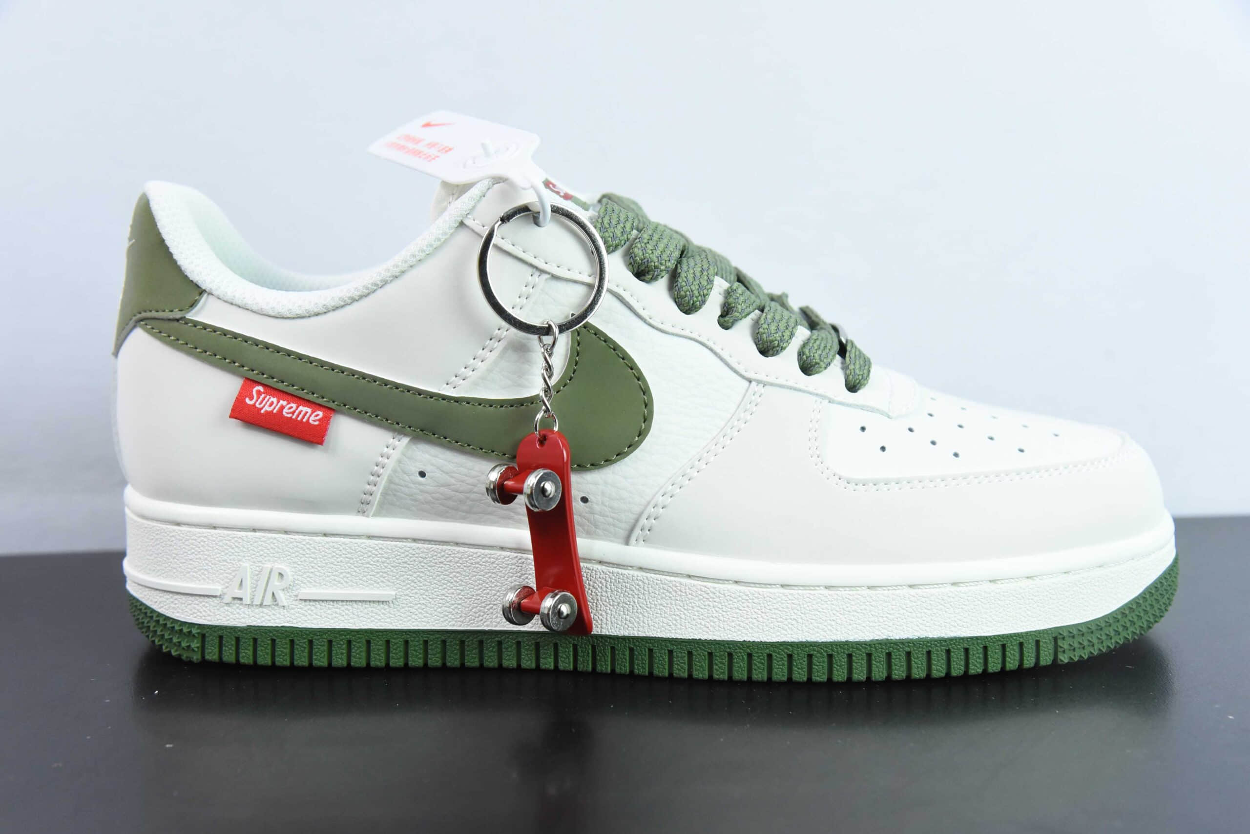 耐克Supreme x Nike Air Force 1'07 Low 米绿空军一号低帮休闲板鞋纯原版本 货号：HD1968-008 