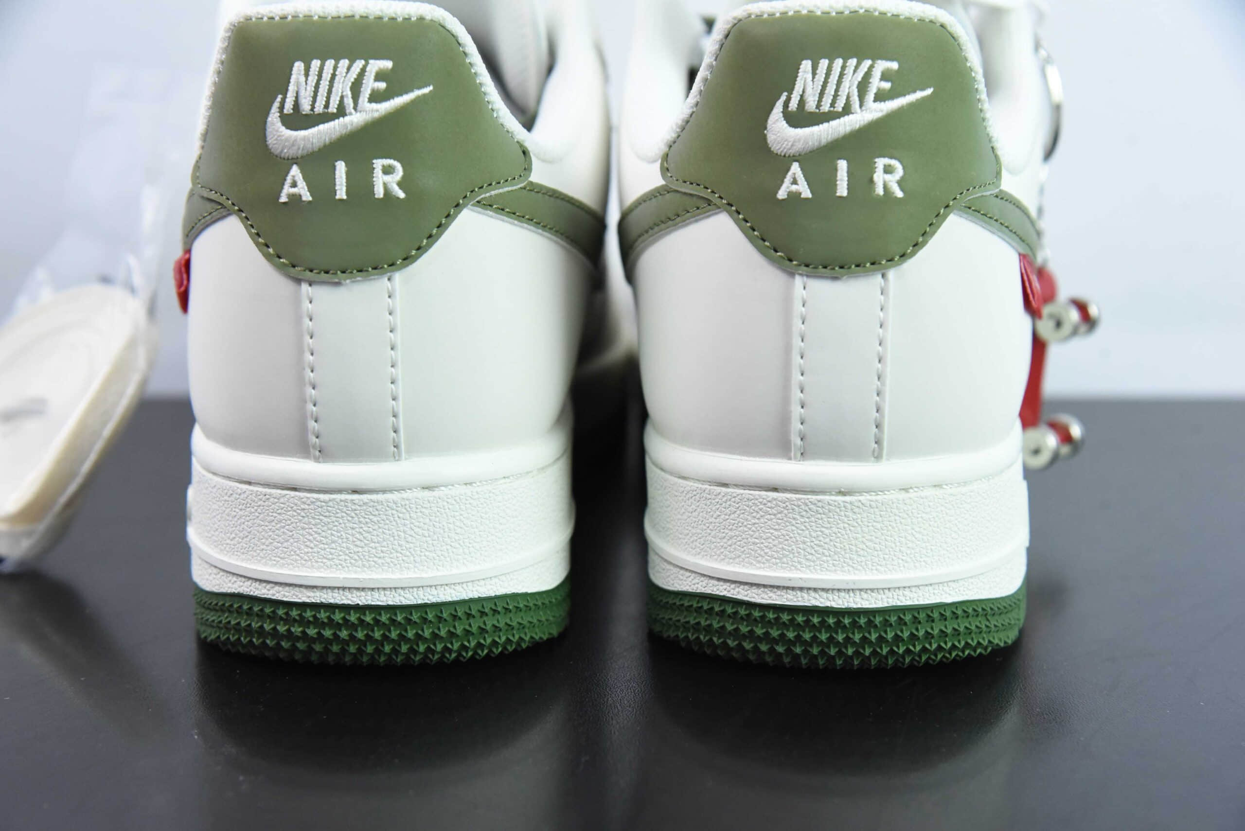 耐克Supreme x Nike Air Force 1'07 Low 米绿空军一号低帮休闲板鞋纯原版本 货号：HD1968-008 