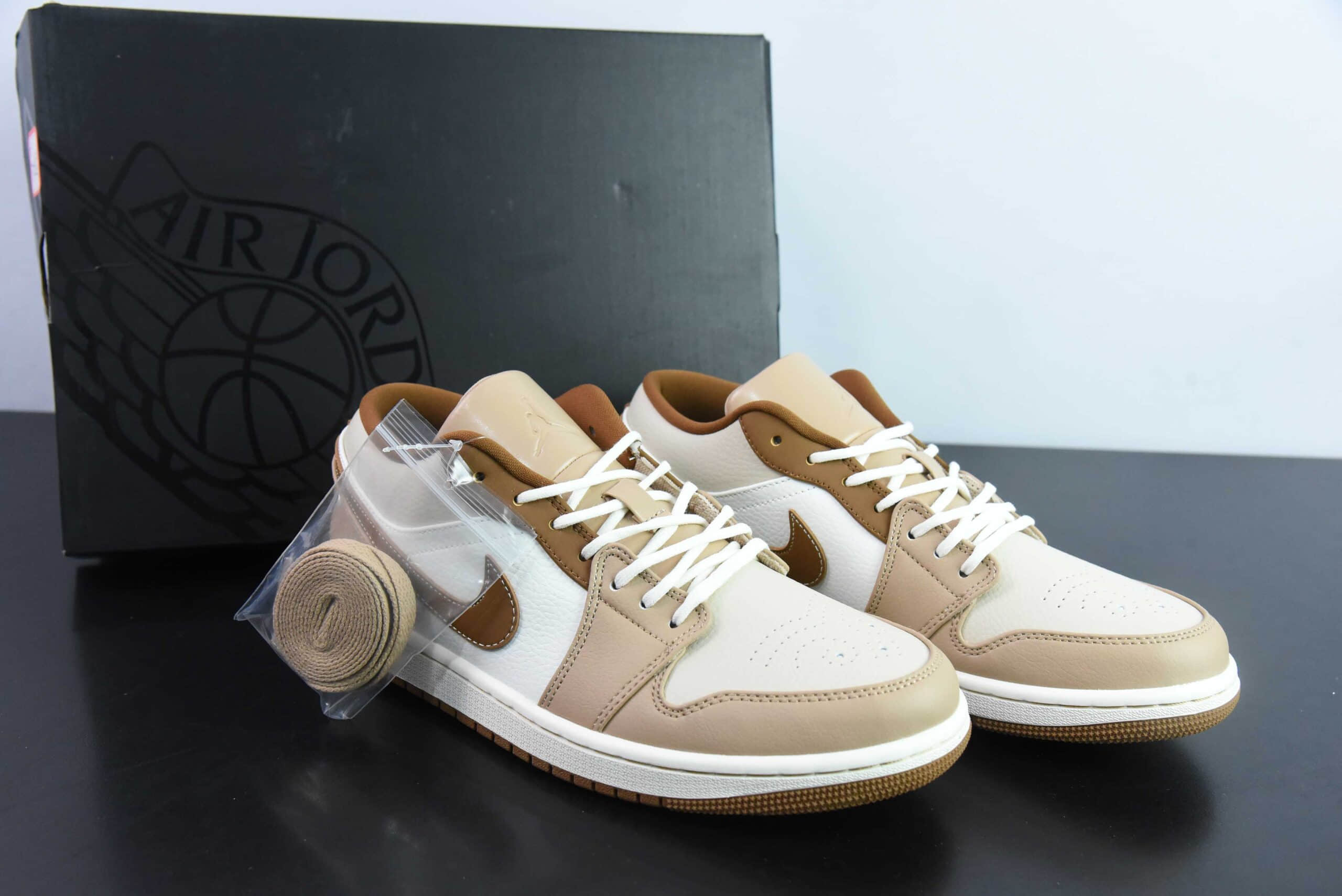 乔丹Air Jordan 1 Low AJ1布洛克棕脚趾低帮休闲板鞋纯原版本 货号：HF5753-221