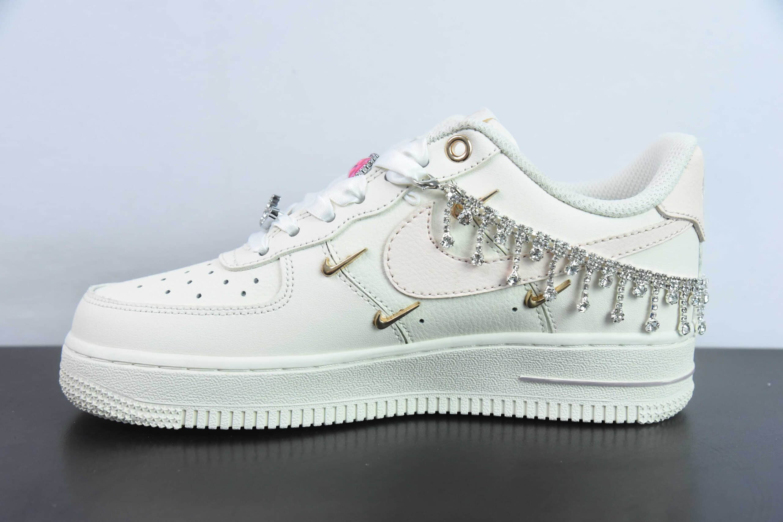 耐克Nike Air Force 1'07 Low 浪漫邂逅粉紫配色空军一号低帮休闲板鞋纯原版本 货号：FV1122-333