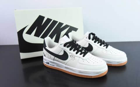 耐克Nike Air Force 1麦克斯涂鸦空军一号低帮休闲板鞋纯原版本 货号：DM0576-101