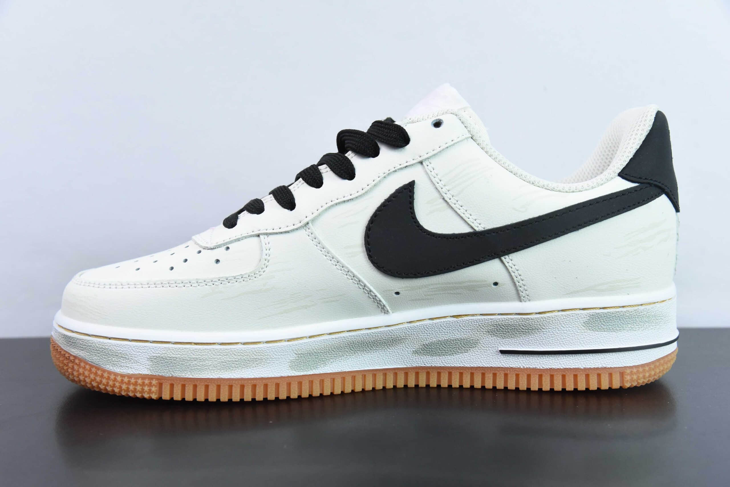 耐克Nike Air Force 1麦克斯涂鸦空军一号低帮休闲板鞋纯原版本 货号：DM0576-101