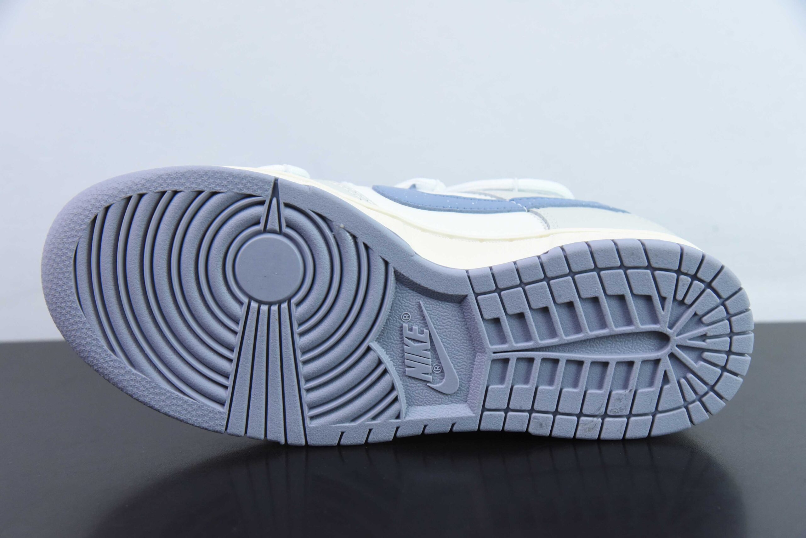 耐克Nike Dunk Low 紫岛星际绑带SB低帮休闲滑板鞋纯原版本 货号：DD1503-500
