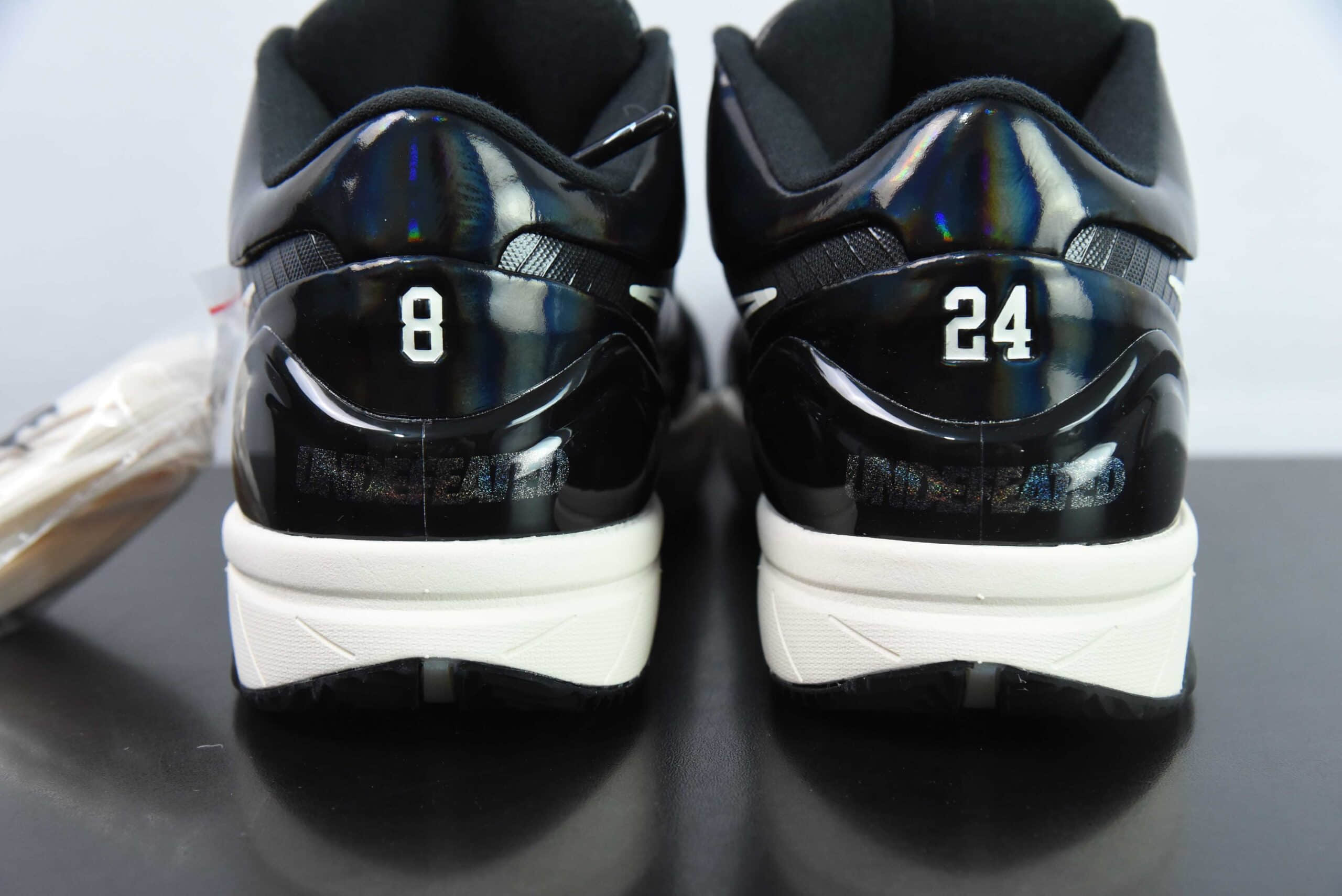 科比KOBE Undefeated x NK Kobe 4 科比4代五道杠联名男鞋实战篮球鞋纯原版本 货号： CQ3869-001