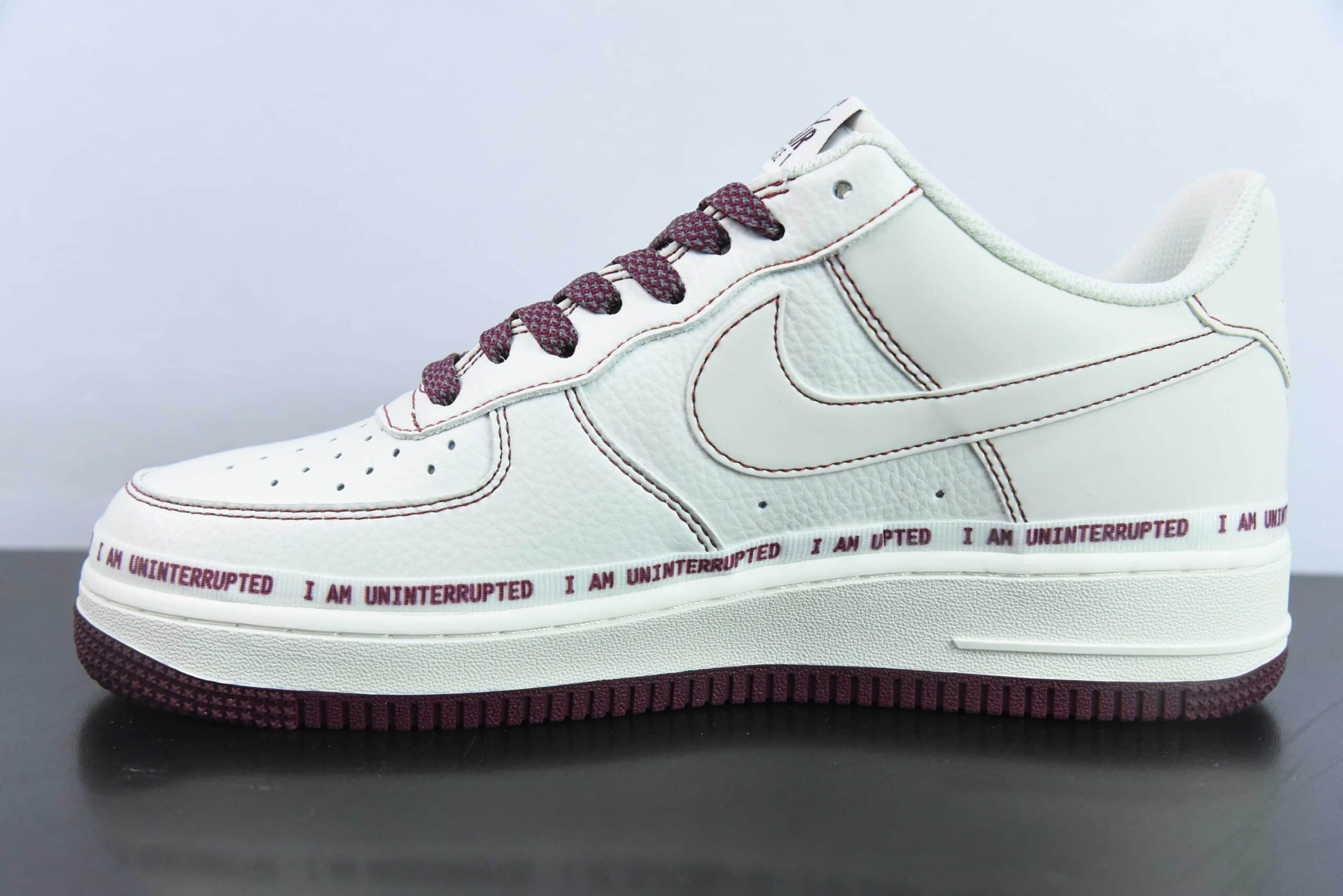 耐克Nike Uninterrupted x Nk Air Forece 1'07 Low MORE THAN 酒红签名涂鸦空军一号满天星低帮休闲板鞋纯原版本货号：HL6959-887