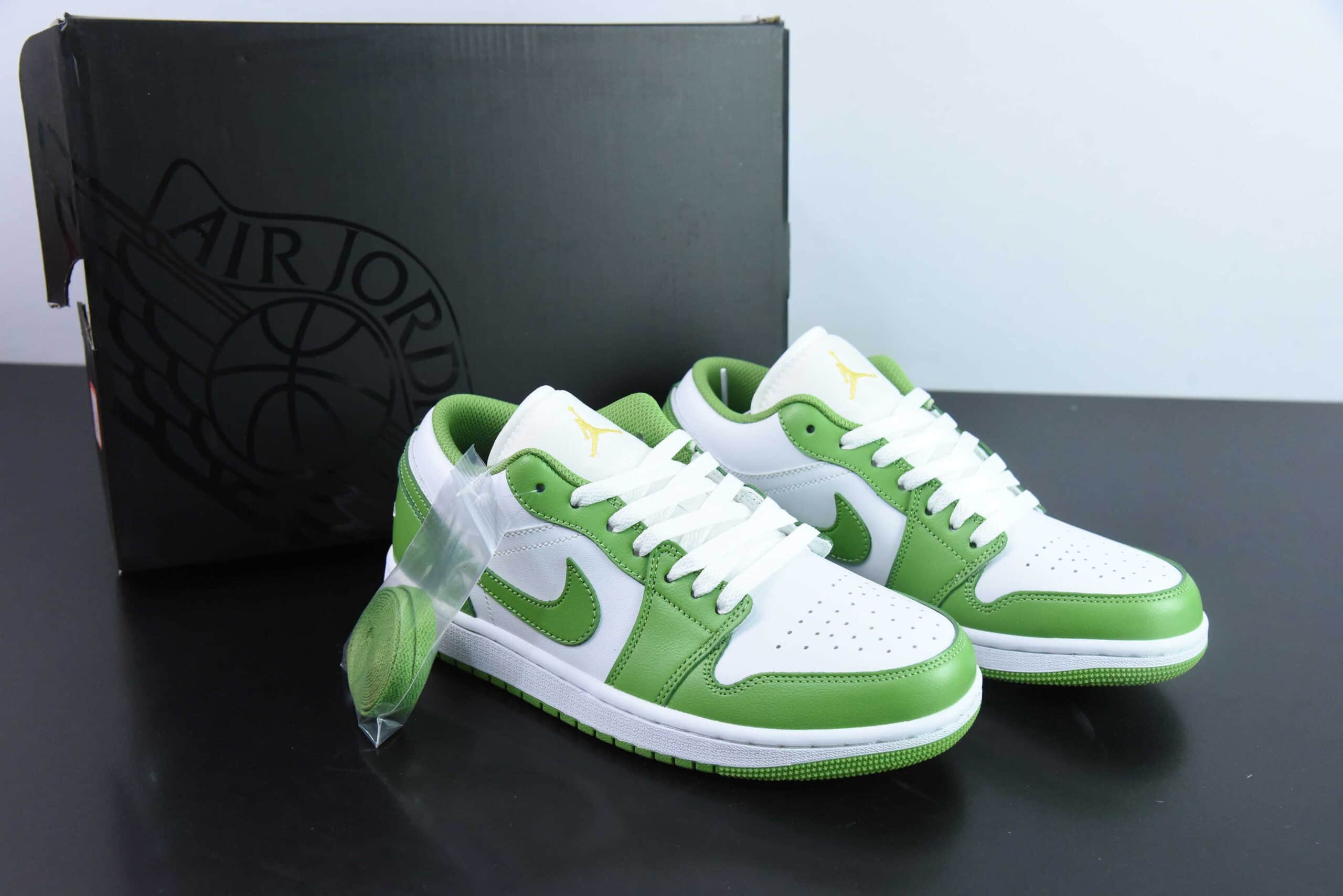 乔丹Air Jordan 1 Low AJ1苹果绿脚趾低帮休闲板鞋纯原版本 货号：HF4823-100 