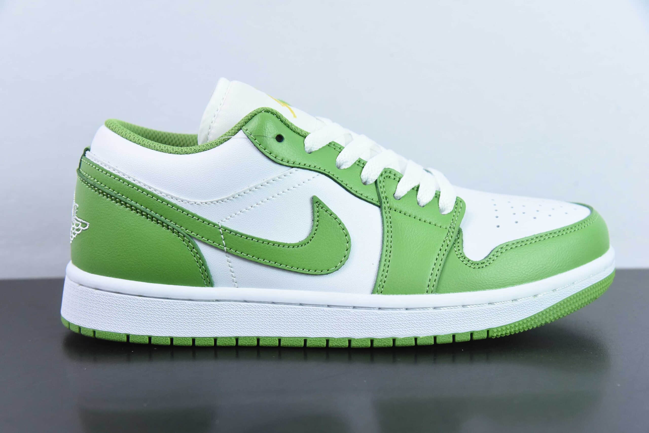 乔丹Air Jordan 1 Low AJ1苹果绿脚趾低帮休闲板鞋纯原版本 货号：HF4823-100 