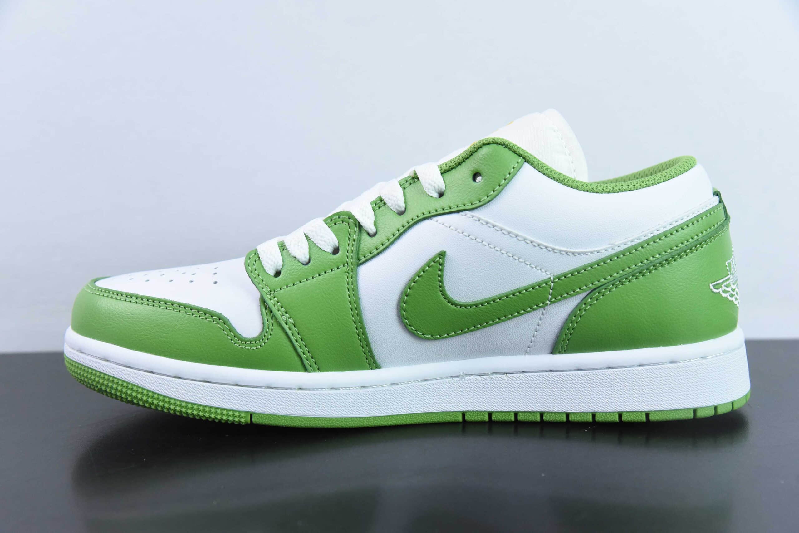 乔丹Air Jordan 1 Low AJ1苹果绿脚趾低帮休闲板鞋纯原版本 货号：HF4823-100 