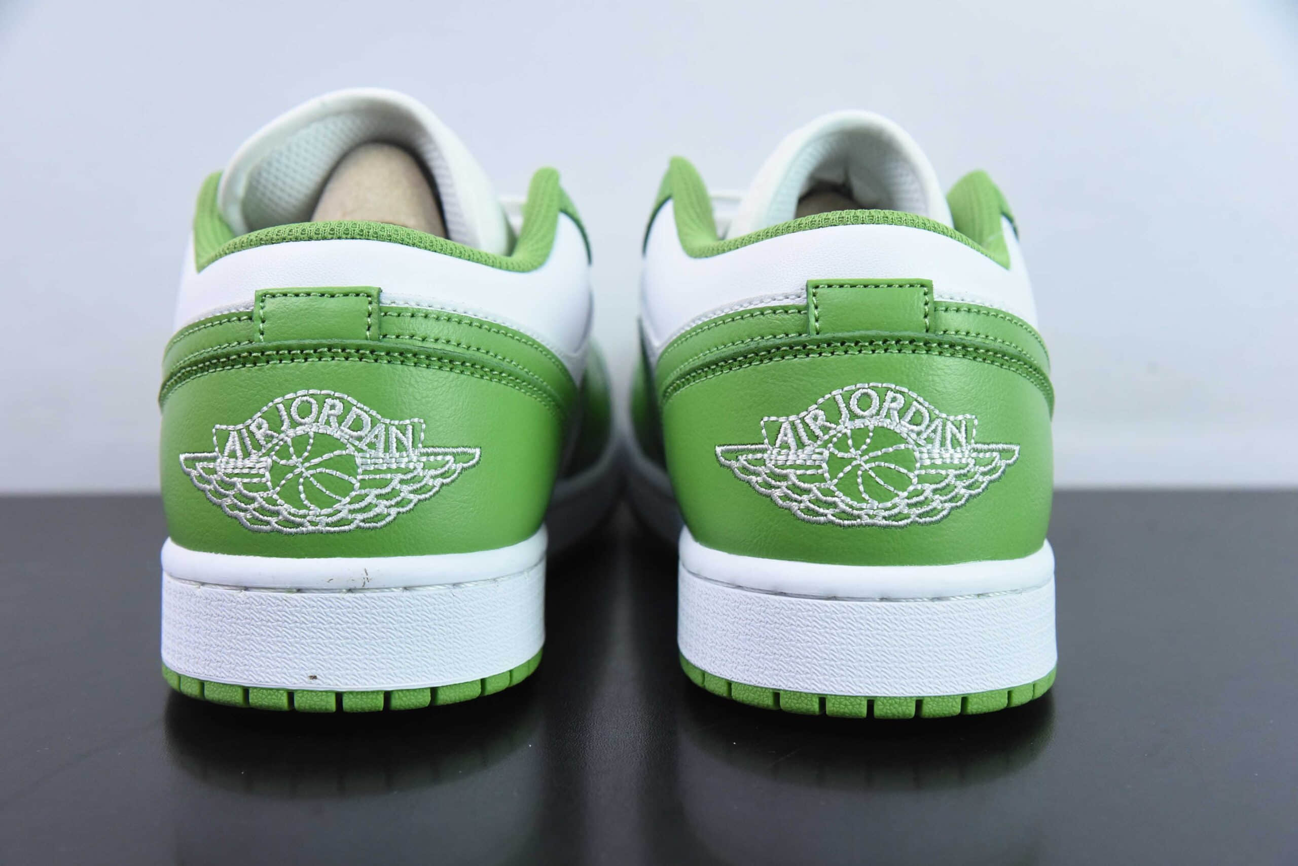 乔丹Air Jordan 1 Low AJ1苹果绿脚趾低帮休闲板鞋纯原版本 货号：HF4823-100 