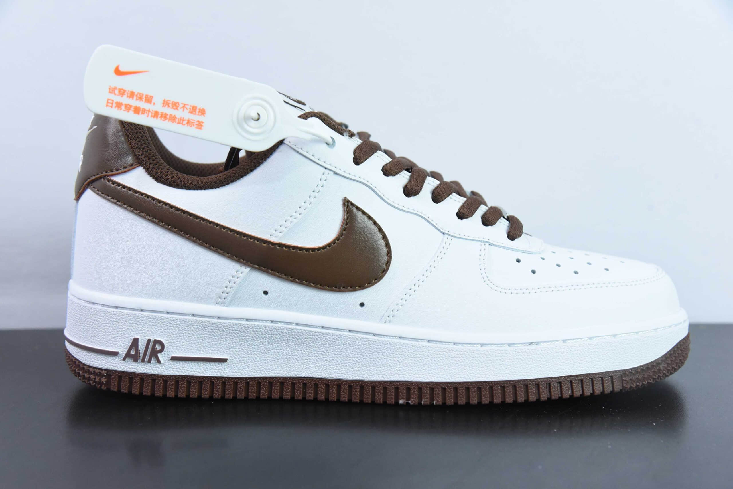 耐克Nike Air Force 1'07 Low 联名定制款白棕空军一号低帮休闲板鞋纯原版本 货号：306509-121