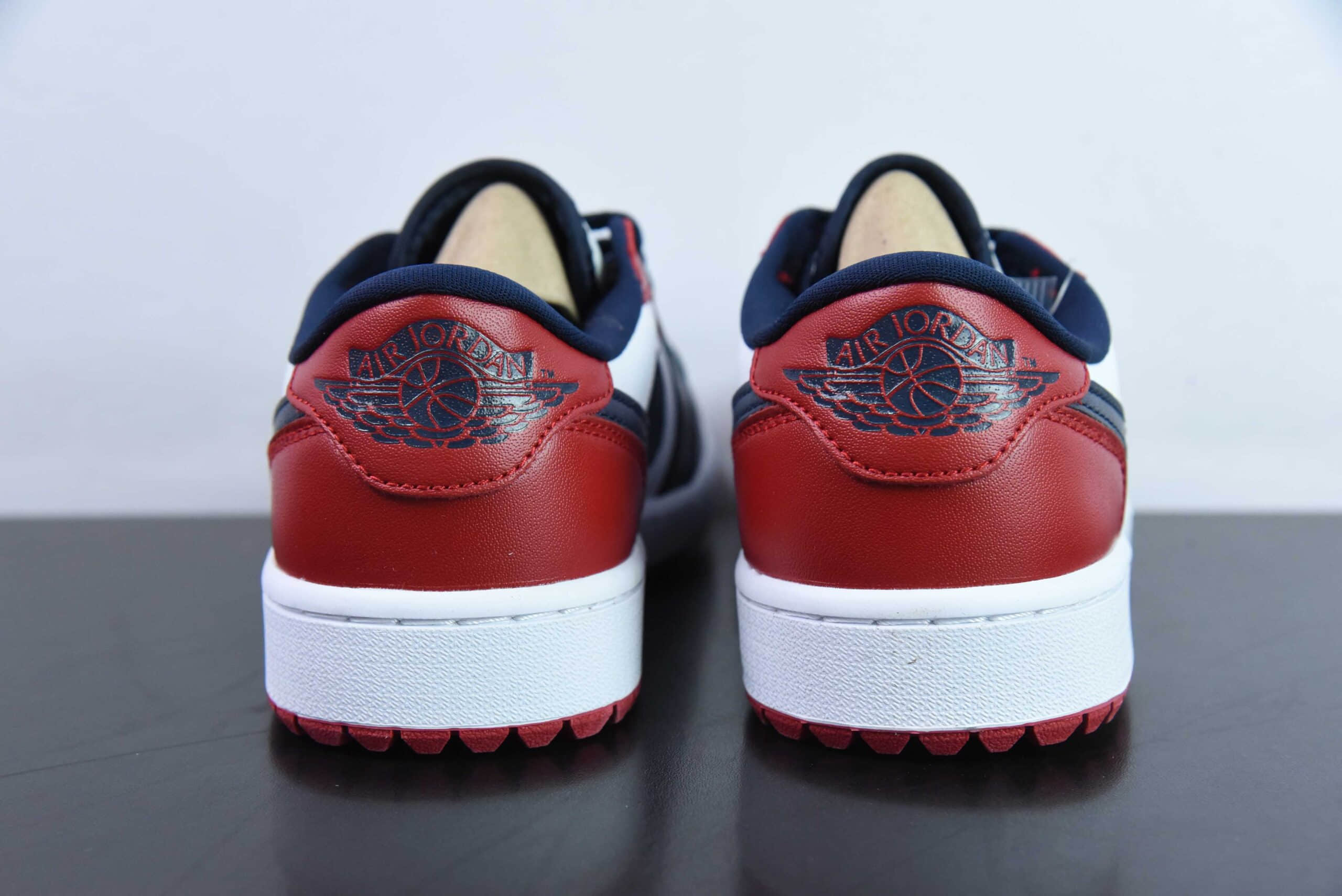 乔丹Air Jordan 1 Low Golf AJ1 乔1全新高尔夫版红白蓝脚趾低帮篮球鞋纯原版本 货号：DD9315-113 