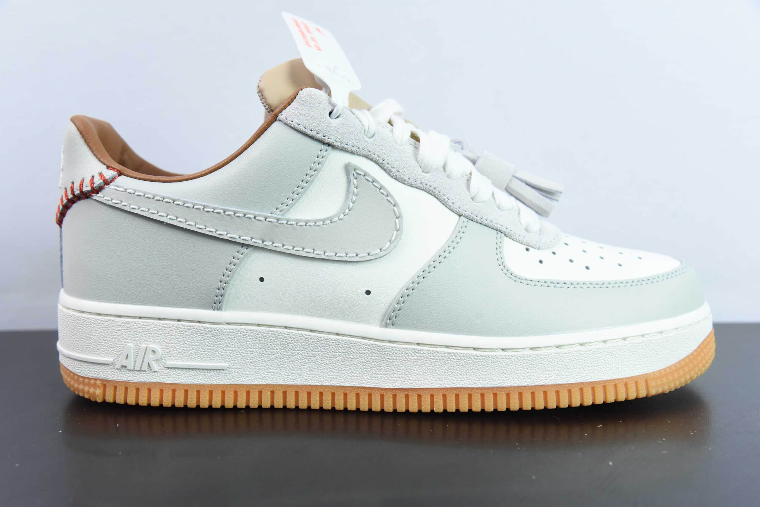 耐克Nike Air Force 1'07 Low 白灰棕空军一号低帮休闲板鞋纯原版本 货号：HF5697-001