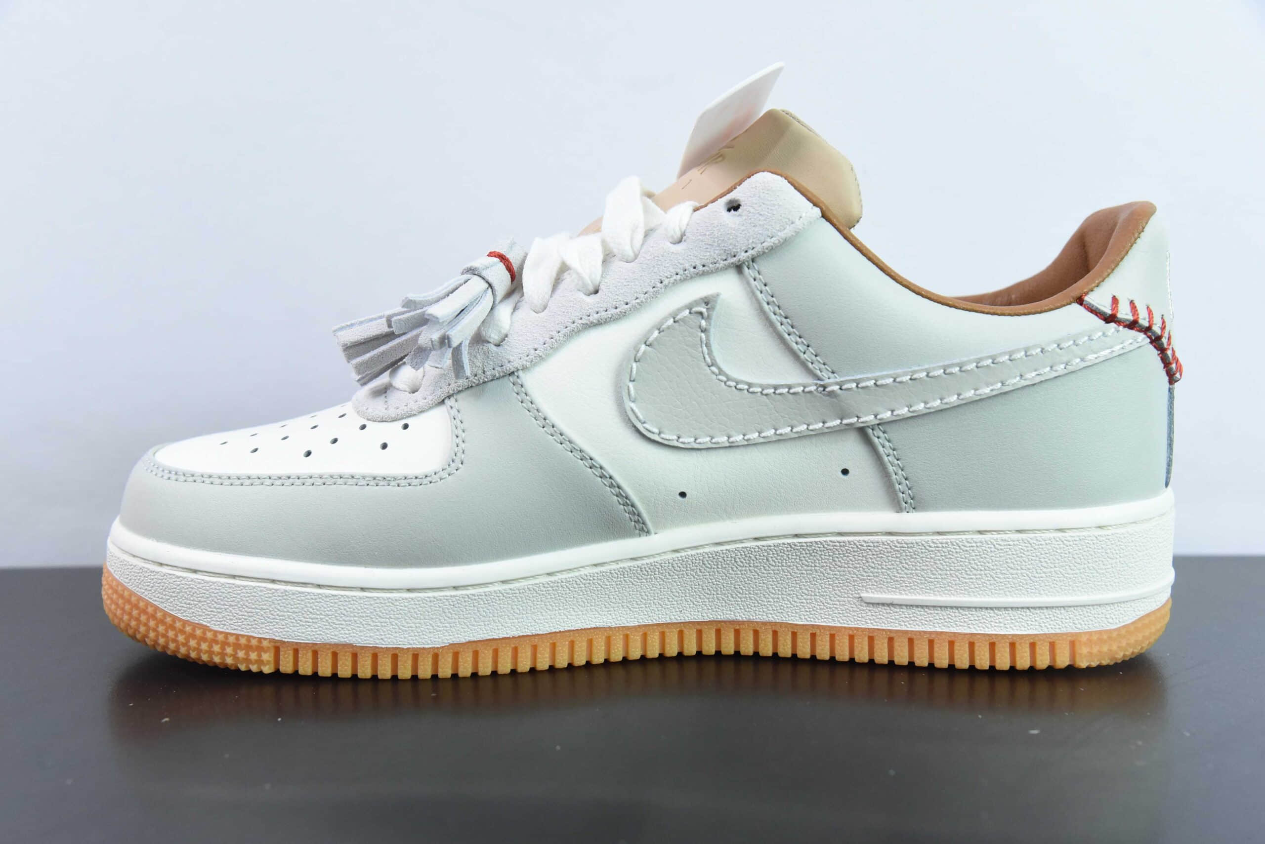 耐克Nike Air Force 1'07 Low 白灰棕空军一号低帮休闲板鞋纯原版本 货号：HF5697-001