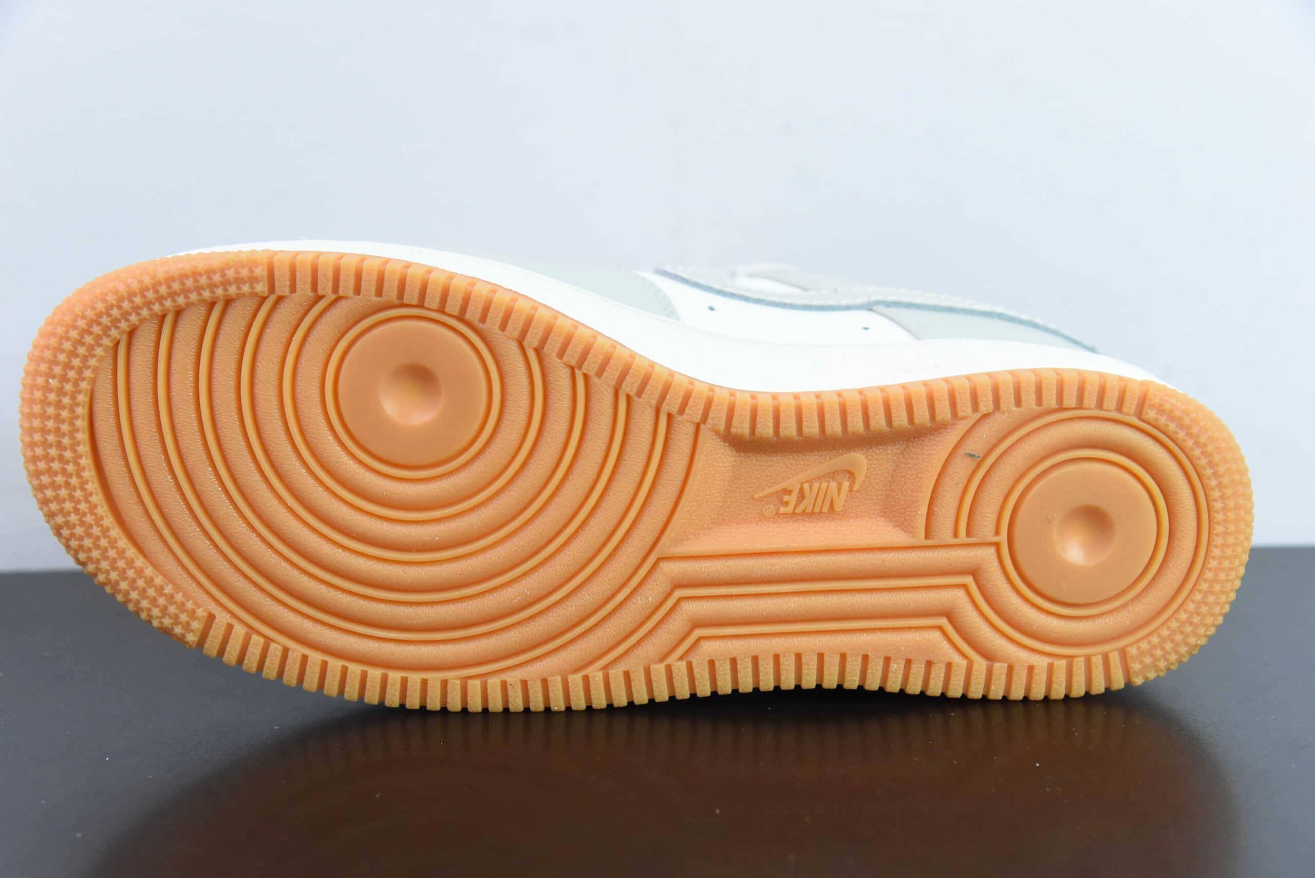 耐克Nike Air Force 1'07 Low 白灰棕空军一号低帮休闲板鞋纯原版本 货号：HF5697-001