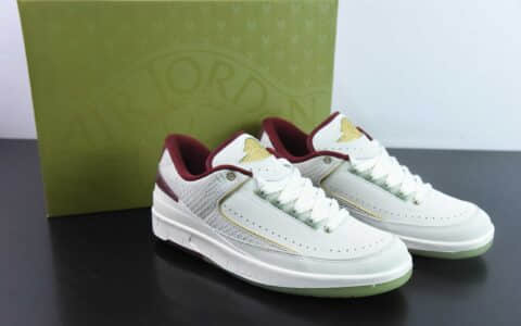 乔丹Air Jordan 2 Retro AJ2龙年限定白红低帮篮球鞋纯原版本 货号：FJ3468-100