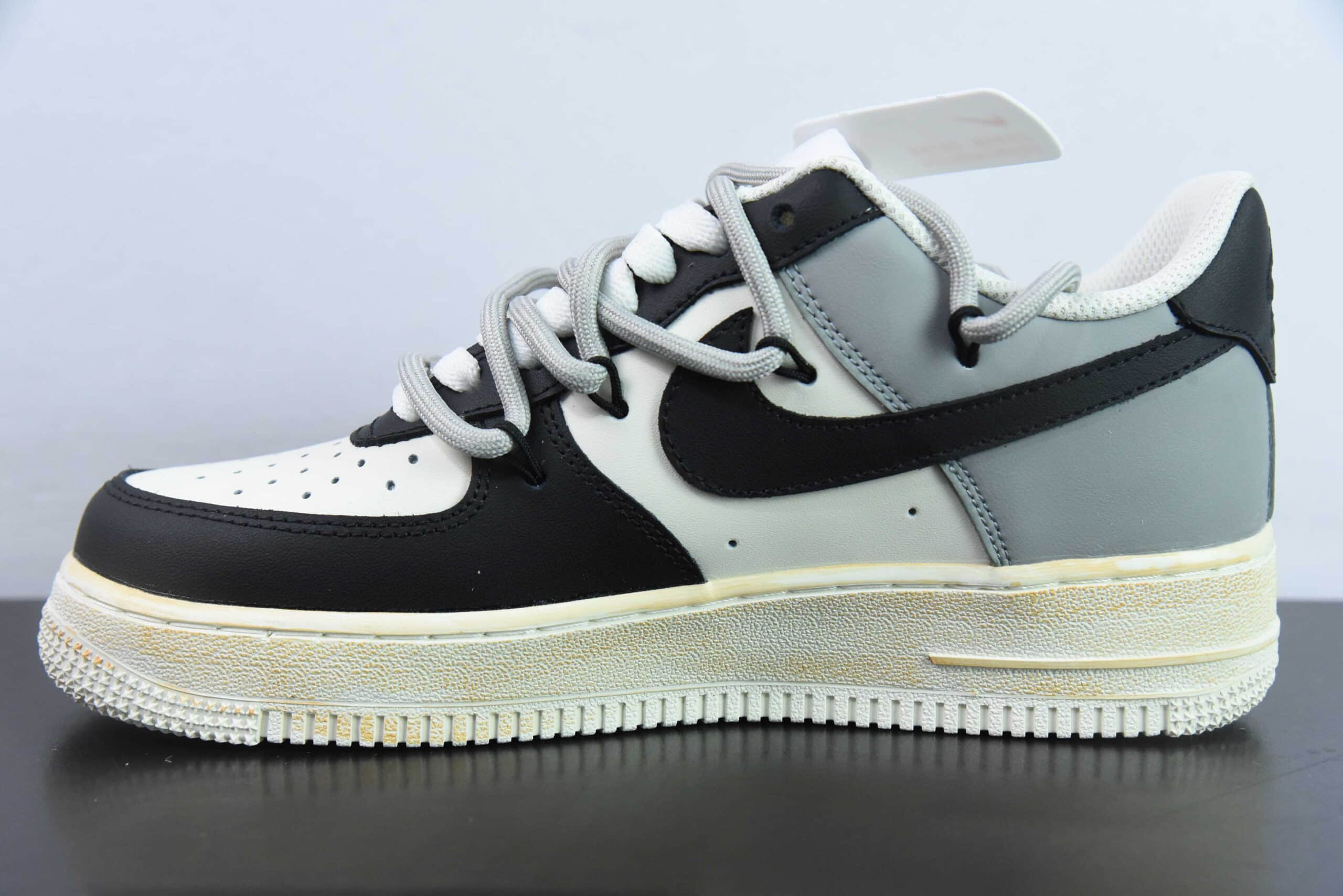 耐克Nike Air Force 1'07 Low 官方爆款定制二次元主题手绘喷绘黑白灰空军一号绑带低帮休闲板鞋纯原版本 货号：ZH0316-015 