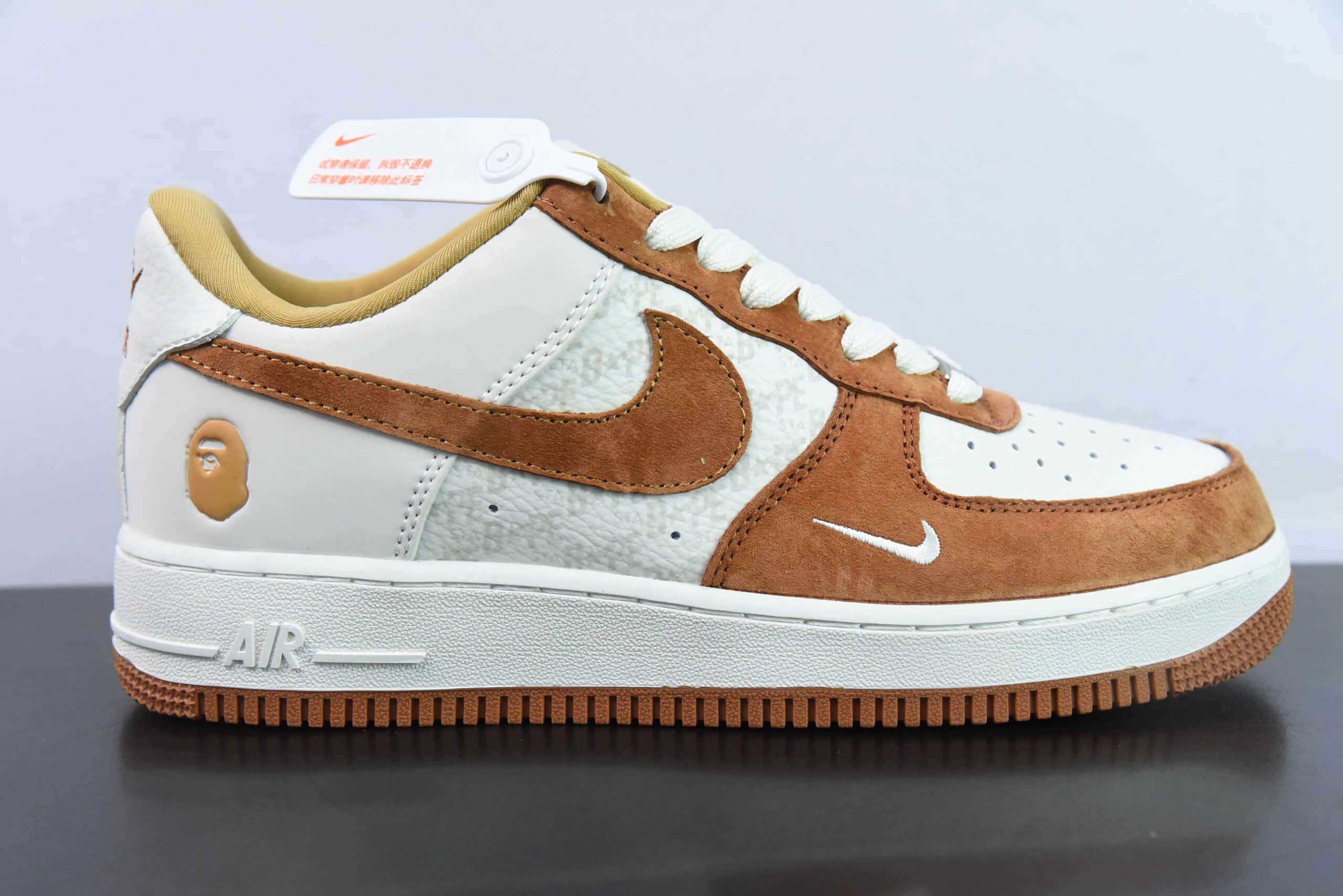 耐克Nike Air Force 1'07 Low BAPE联名米白栗黄猪八空军一号低帮休闲板鞋纯原版本 货号：BA8806-847 