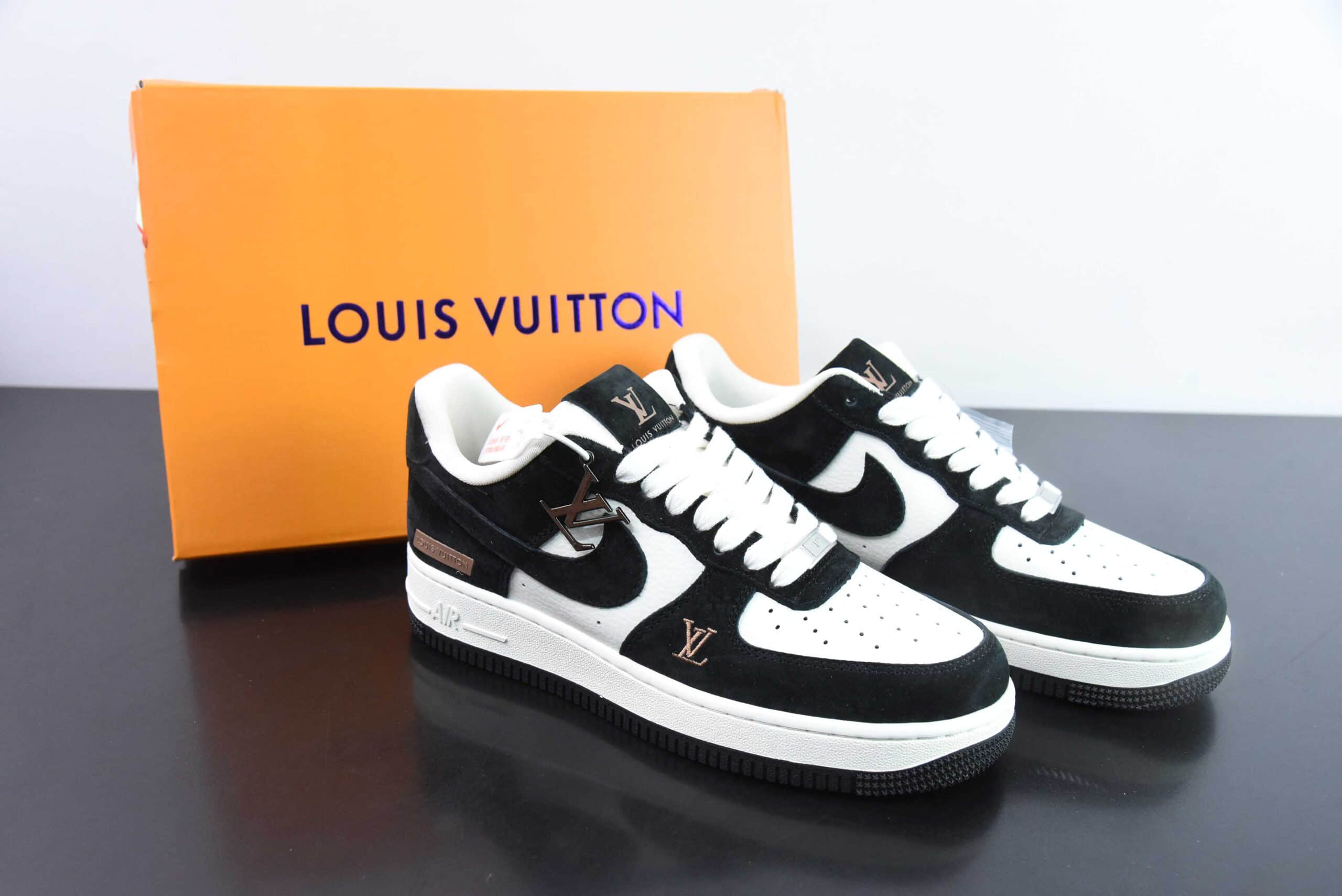 耐克Nike Air Force 1'07 Low LV联名米黑猪八空军一号低帮休闲板鞋纯原版本 货号：HD1968-010 