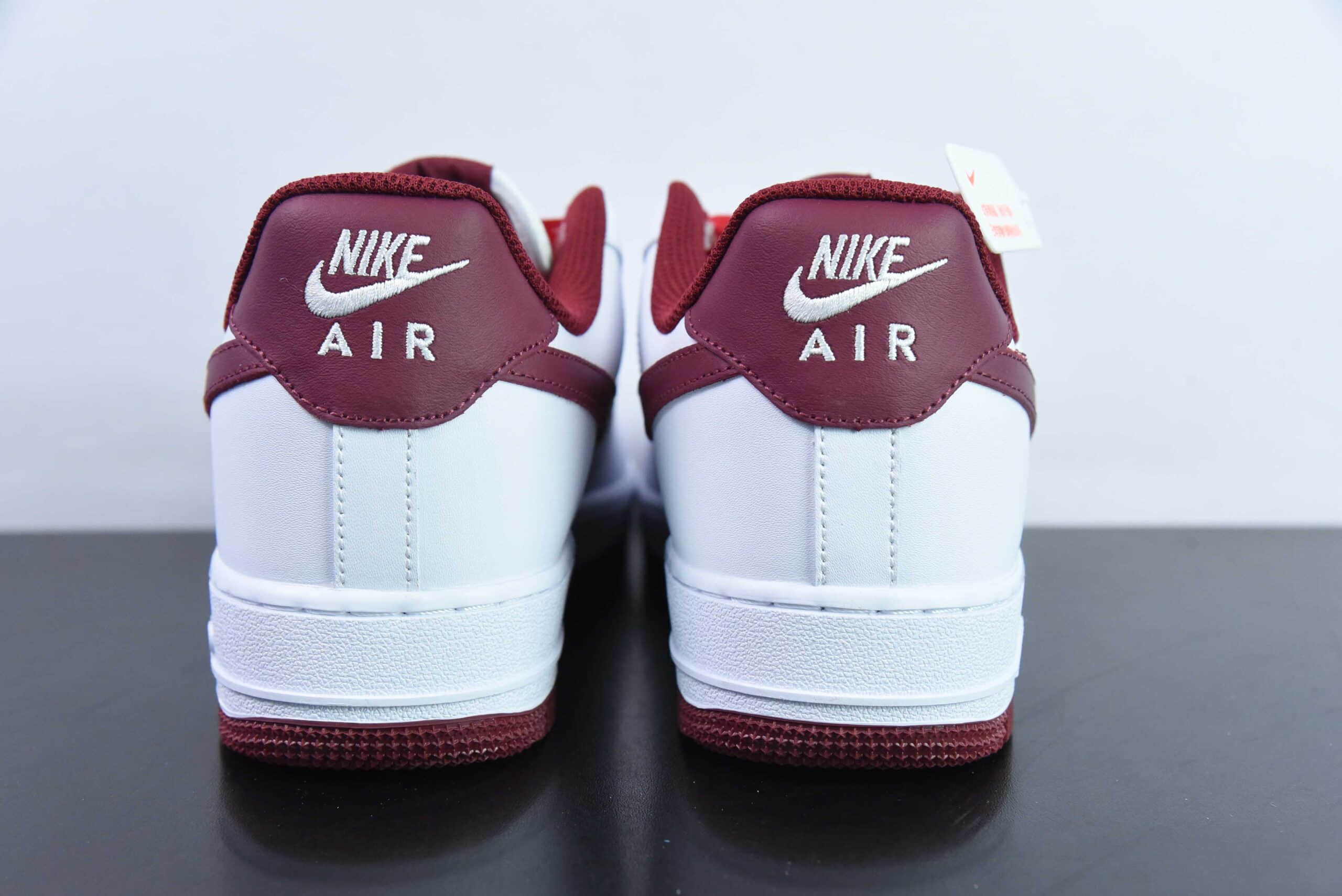 耐克Nike Air Force 1'07 Low 喜结良缘婚鞋空军一号低帮休闲板鞋纯原版本 货号：FV5948-105  