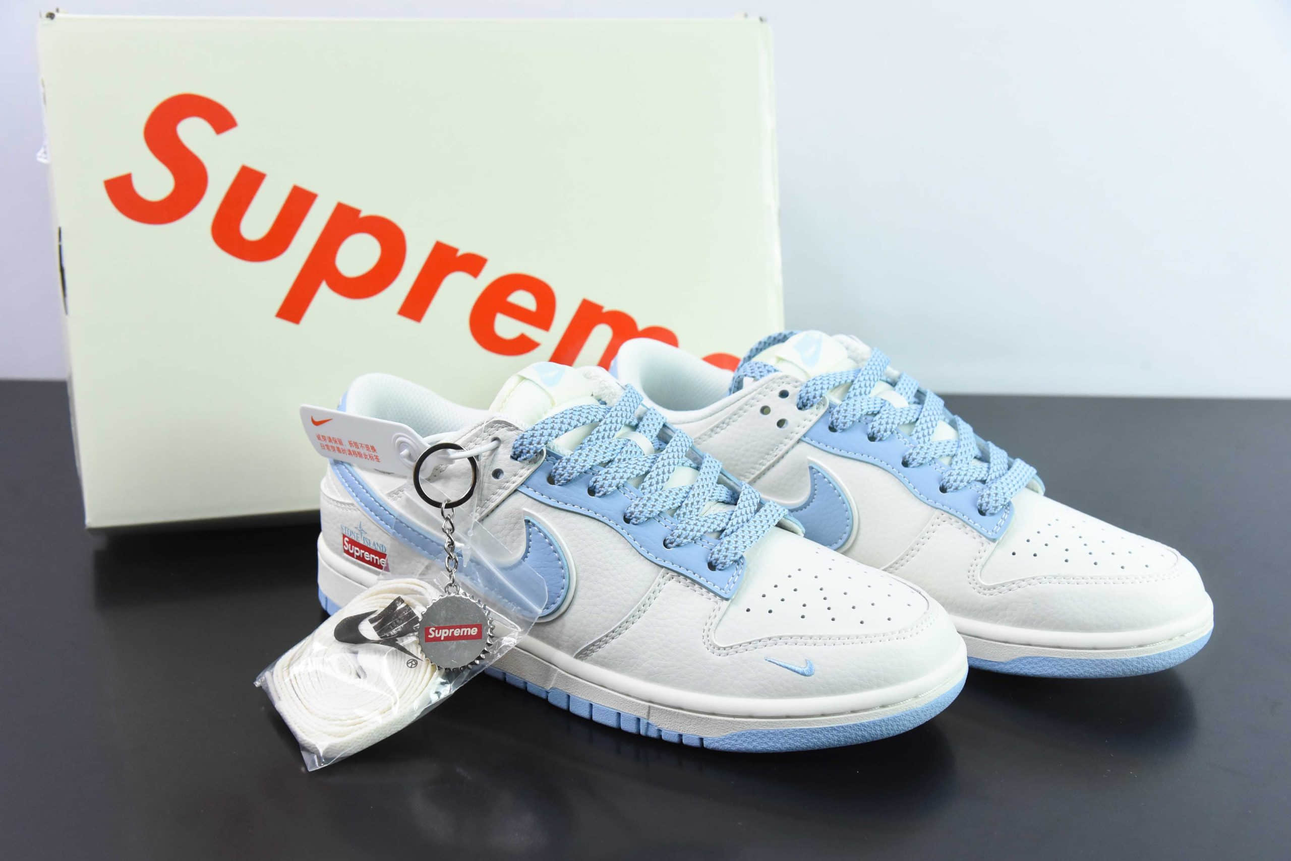 耐克Nike SB Dunk Low“石头岛Supreme联名蔚蓝满天星SB低帮休闲滑板鞋纯原版本 货号：BB9866-001