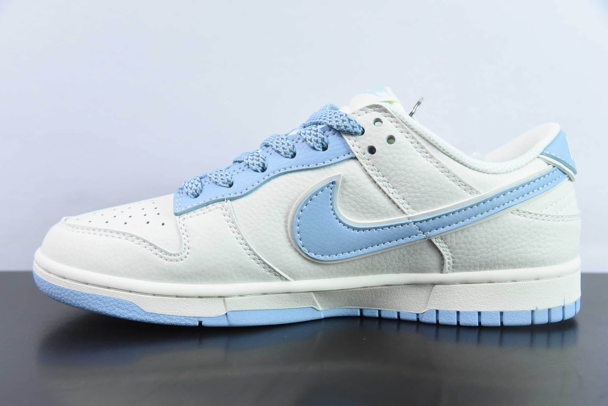 耐克Nike SB Dunk Low“石头岛Supreme联名蔚蓝满天星SB低帮休闲滑板鞋纯原版本 货号：BB9866-001
