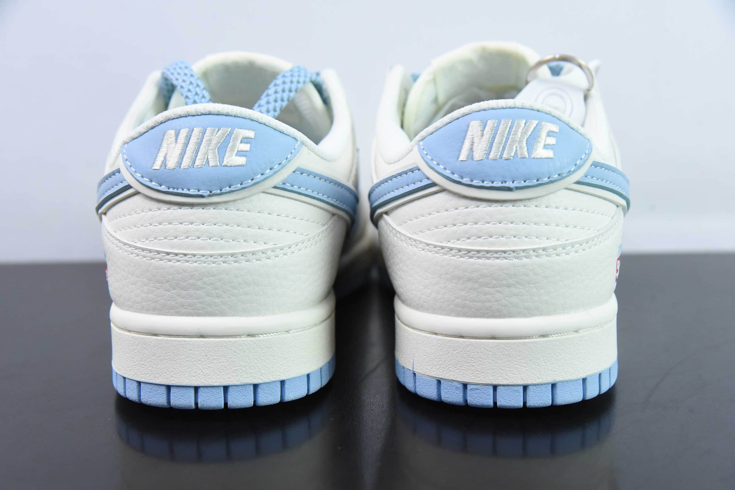 耐克Nike SB Dunk Low“石头岛Supreme联名蔚蓝满天星SB低帮休闲滑板鞋纯原版本 货号：BB9866-001