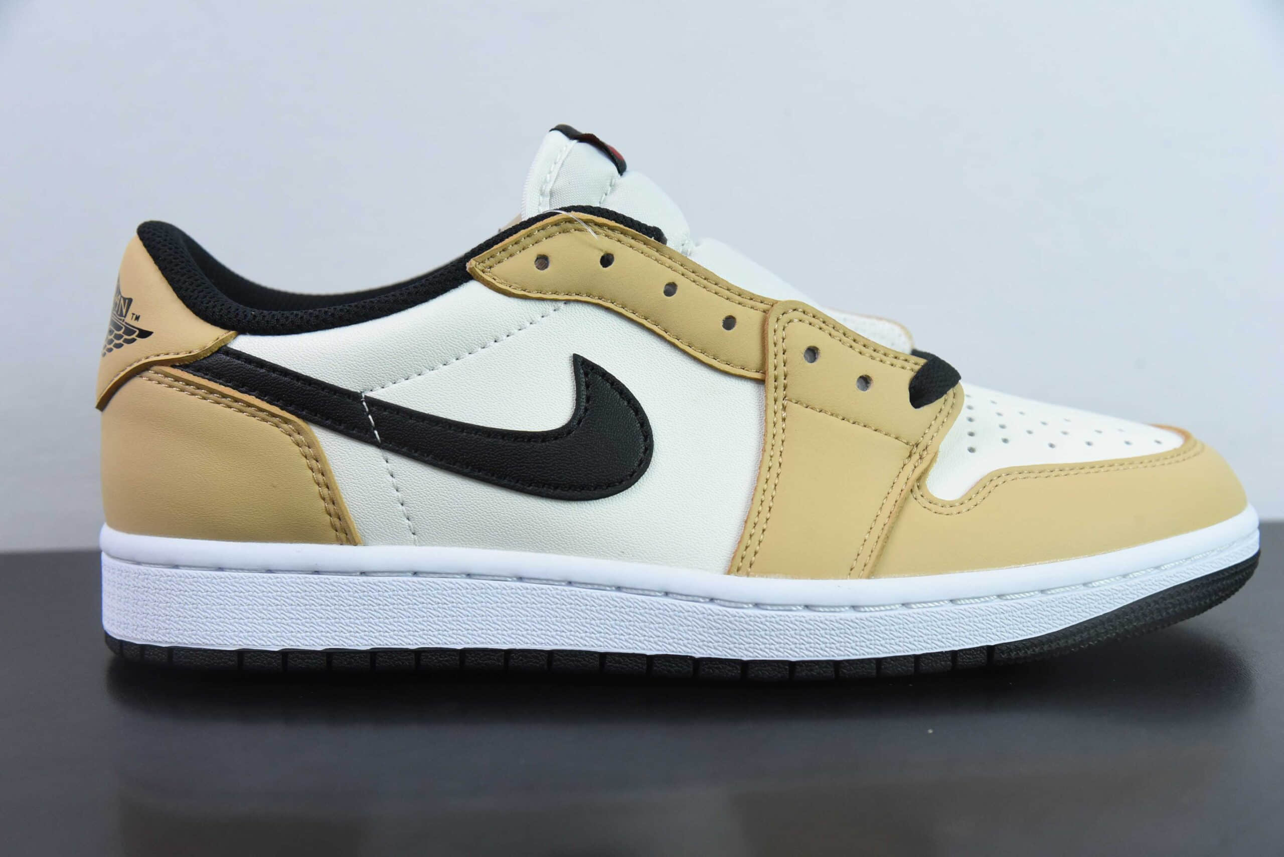 乔丹Air Jordan 1 Low OG B Rookie of the Year棕白低帮复古文化篮球鞋纯原版本 货号：CZ0790-107 