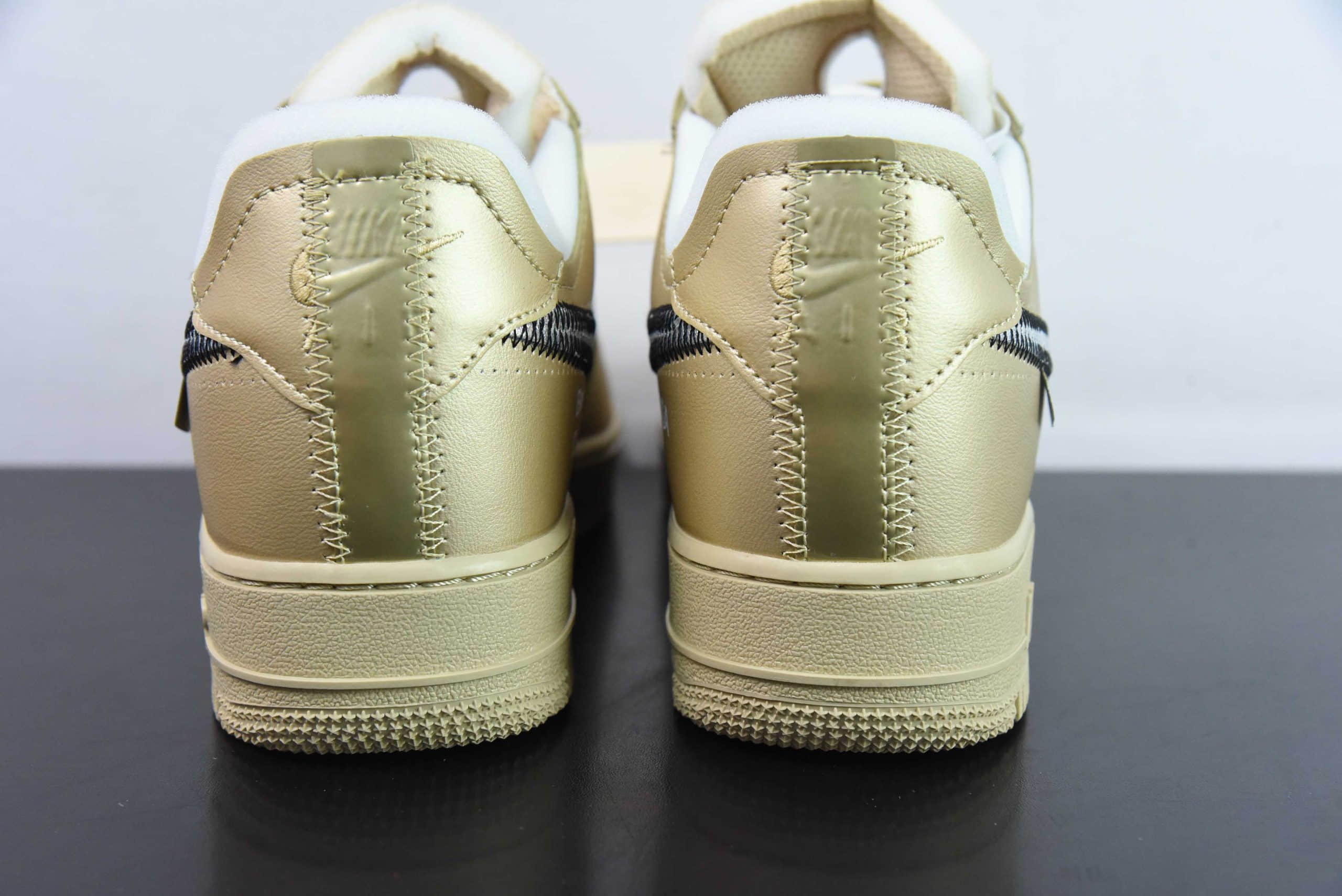 耐克Nike Off-White™ x Nike Air Force 1 Low’07Metal Gold OW金属金艺术馆空军一号经典低帮百搭休闲运动板鞋纯原版本 货号：DX1419-900