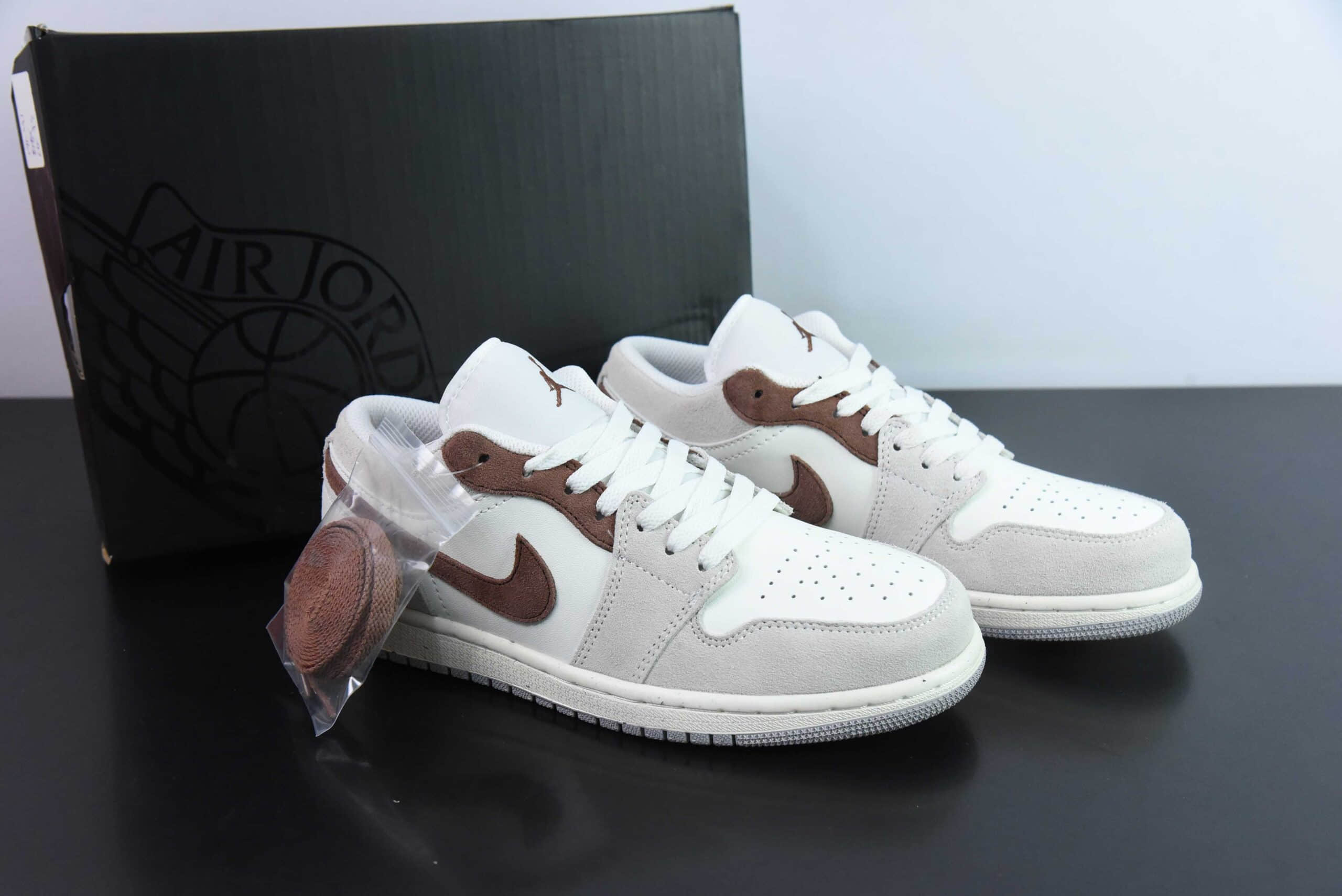 乔丹Air Jordan 1 Low AJ1灰褐色低帮文化休闲运动板鞋纯原版本 货号：HF1567-200