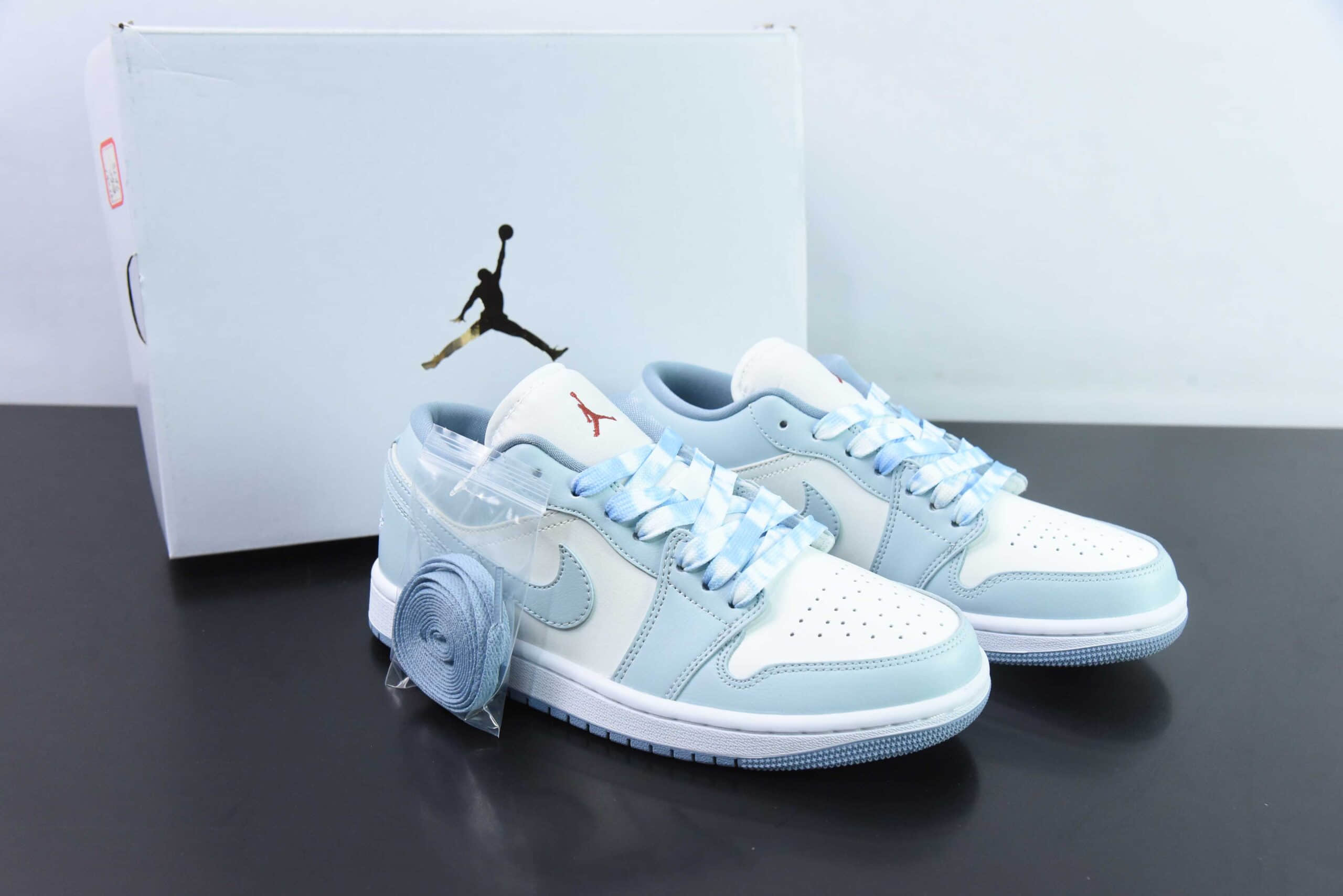 乔丹Air Jordan 1 Low 气泡海盐清凉夏日AJ1乔1低帮休闲板鞋纯原版本 货号： DC0774-164