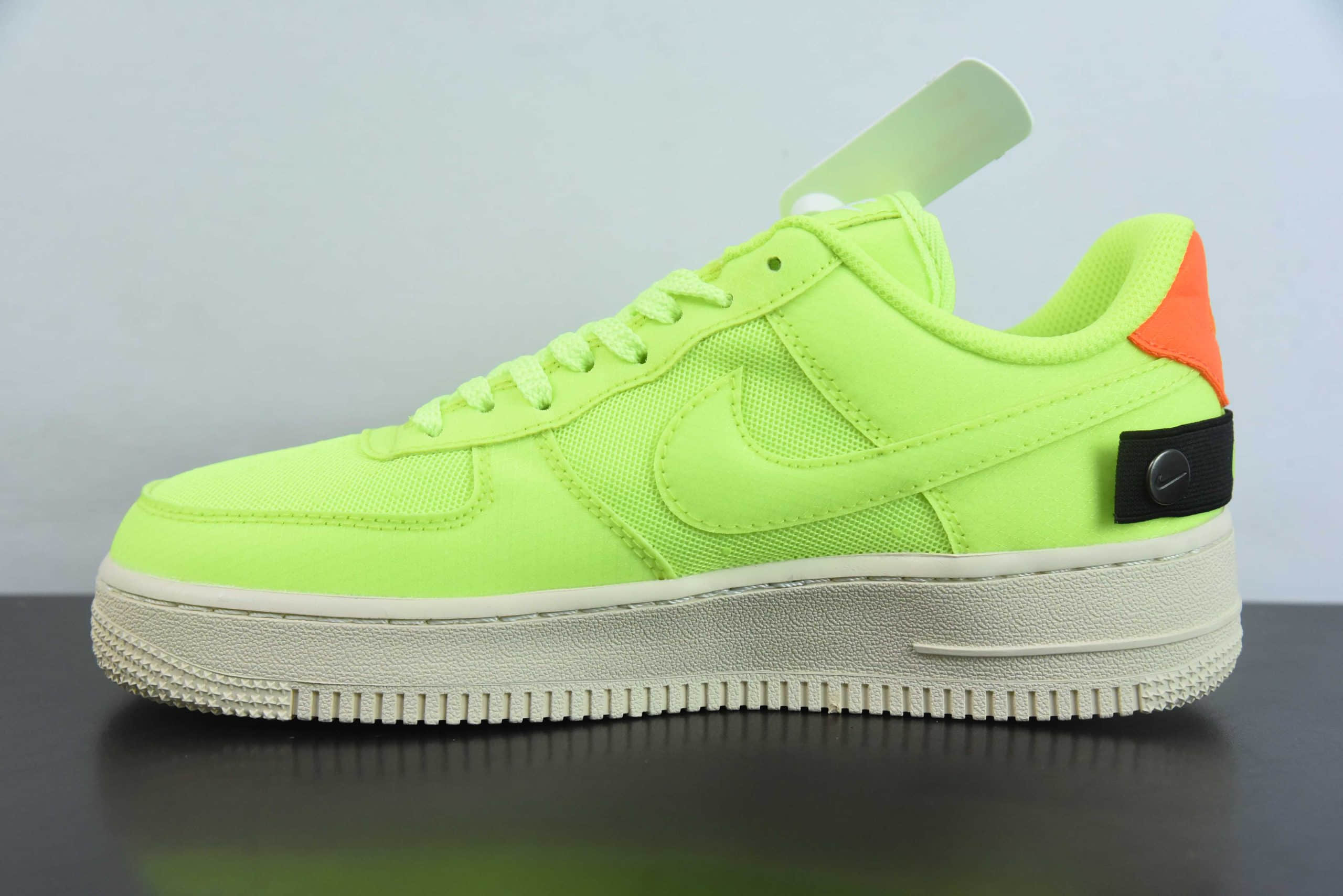 耐克Nike Air Force 1 Low 网面绿空军一号低帮运动休闲板鞋纯原版本 货号：AO4606-701 