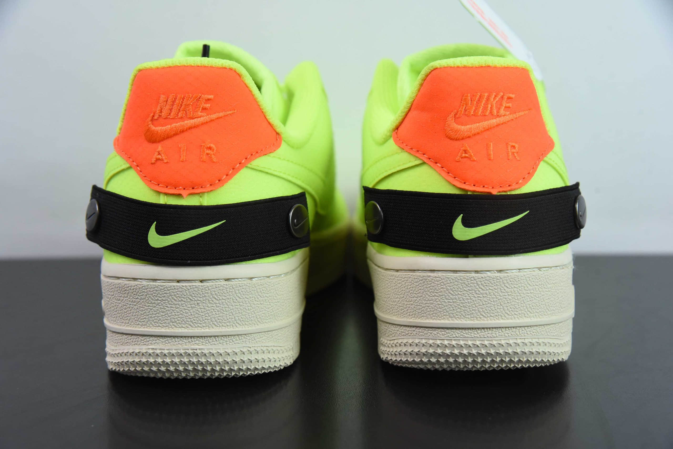 耐克Nike Air Force 1 Low 网面绿空军一号低帮运动休闲板鞋纯原版本 货号：AO4606-701 