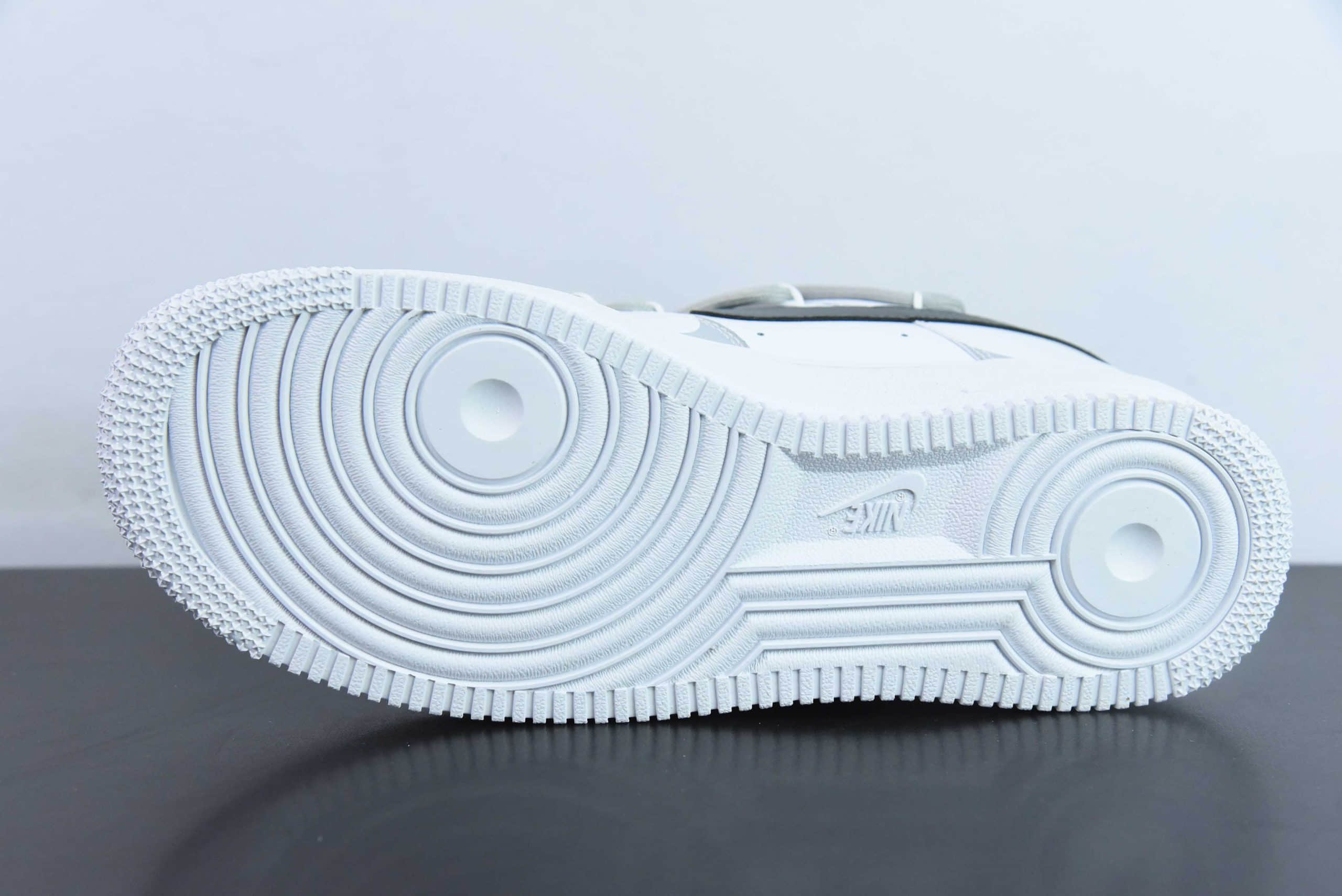 耐克Nike Air Force 1 Low’07 喷绘白灰空军一号绑带低帮休闲板鞋纯原版本 货号：ZH0316-017
