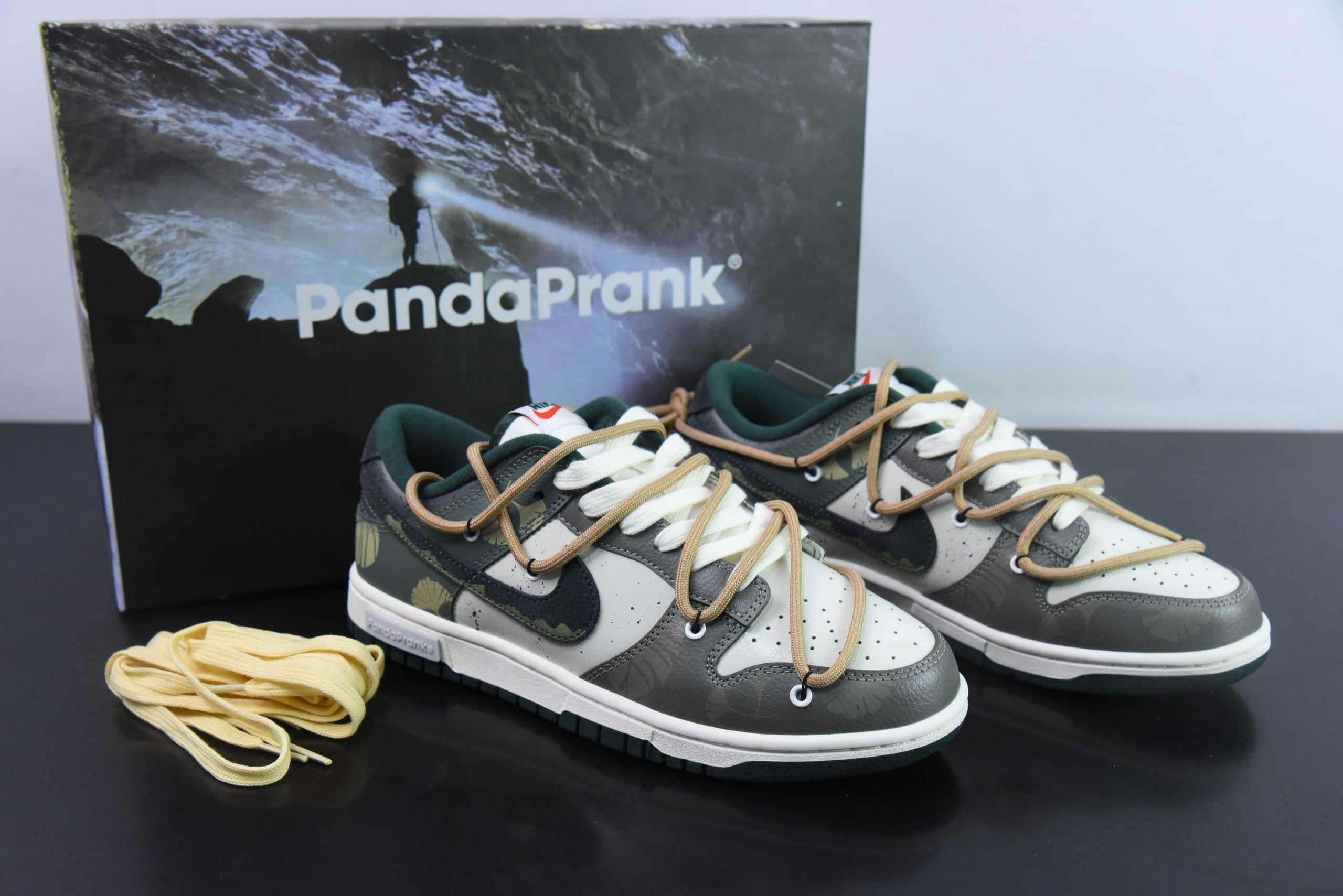 耐克Nike SB Dunk Low 熊猫恶作剧绿野浮渊解构抽绳SB低帮休闲滑板鞋纯原版本 货号：FD0350-133 