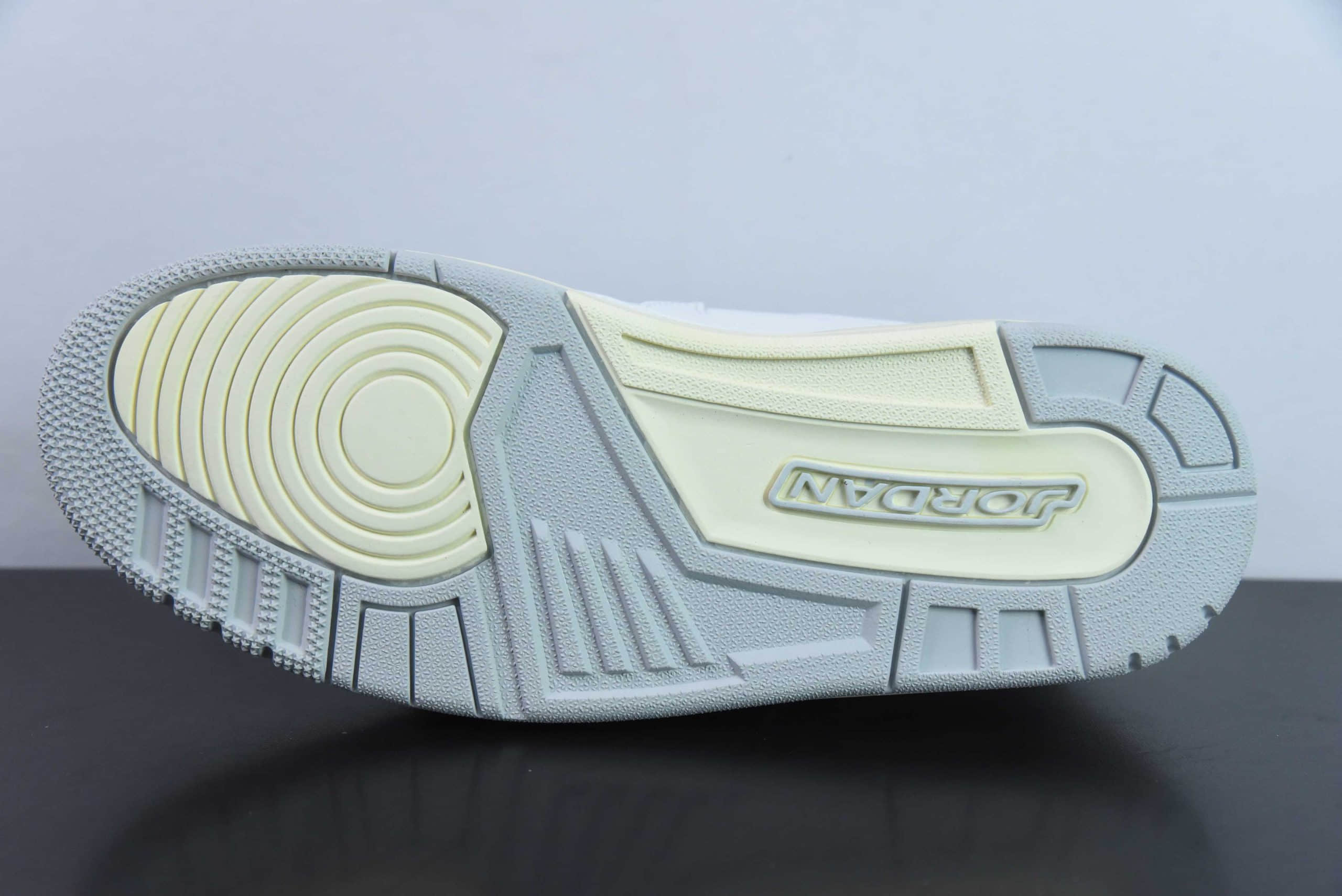 乔丹Air Jordan Legacy 312 Low 白灰复古文化篮球鞋纯原版本 货号：HJ9199-111 