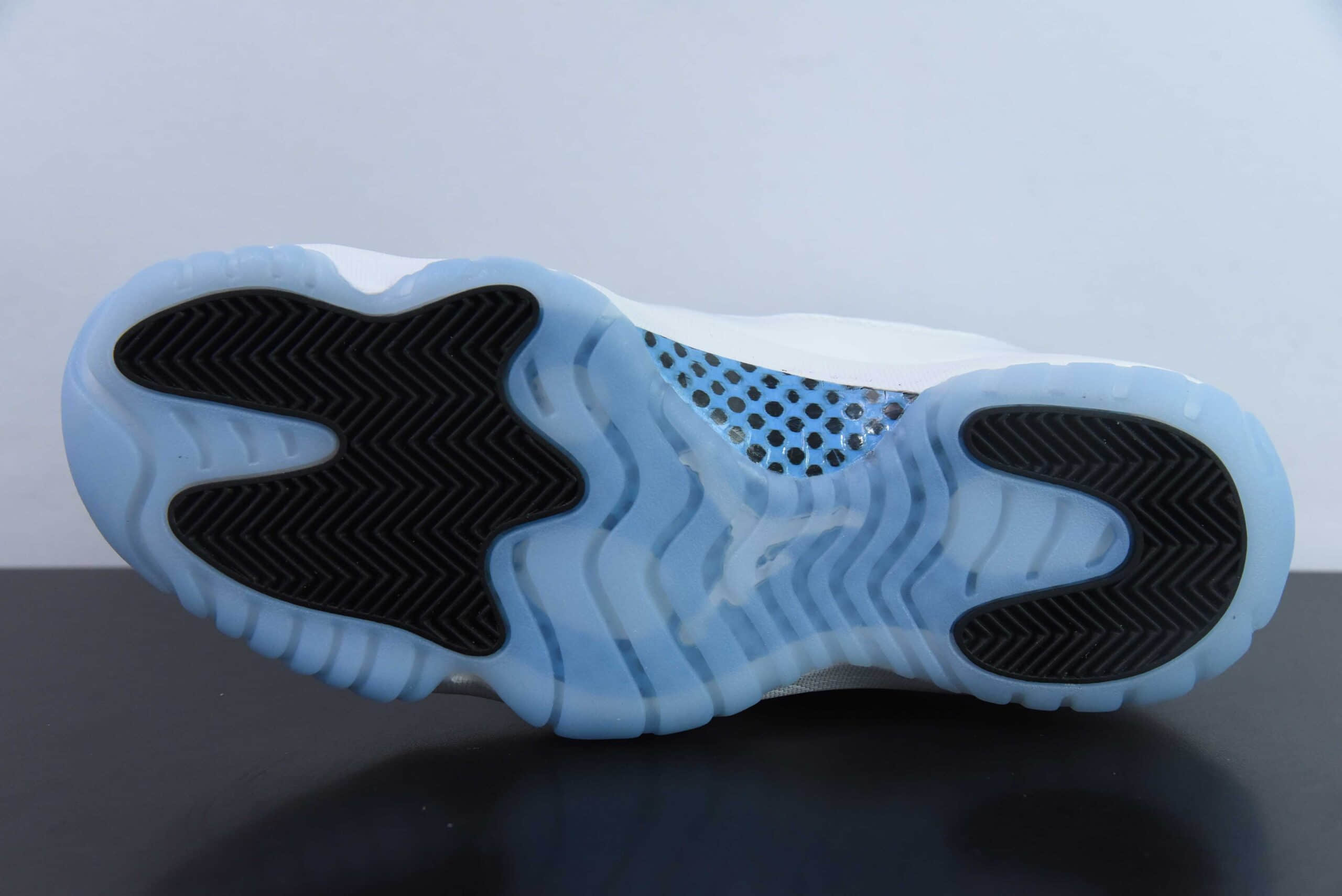 乔丹Air Jordan 11 “Legend Blue”AJ11北卡蓝高帮实战篮球鞋纯原版本 货号：CT8012-104 
