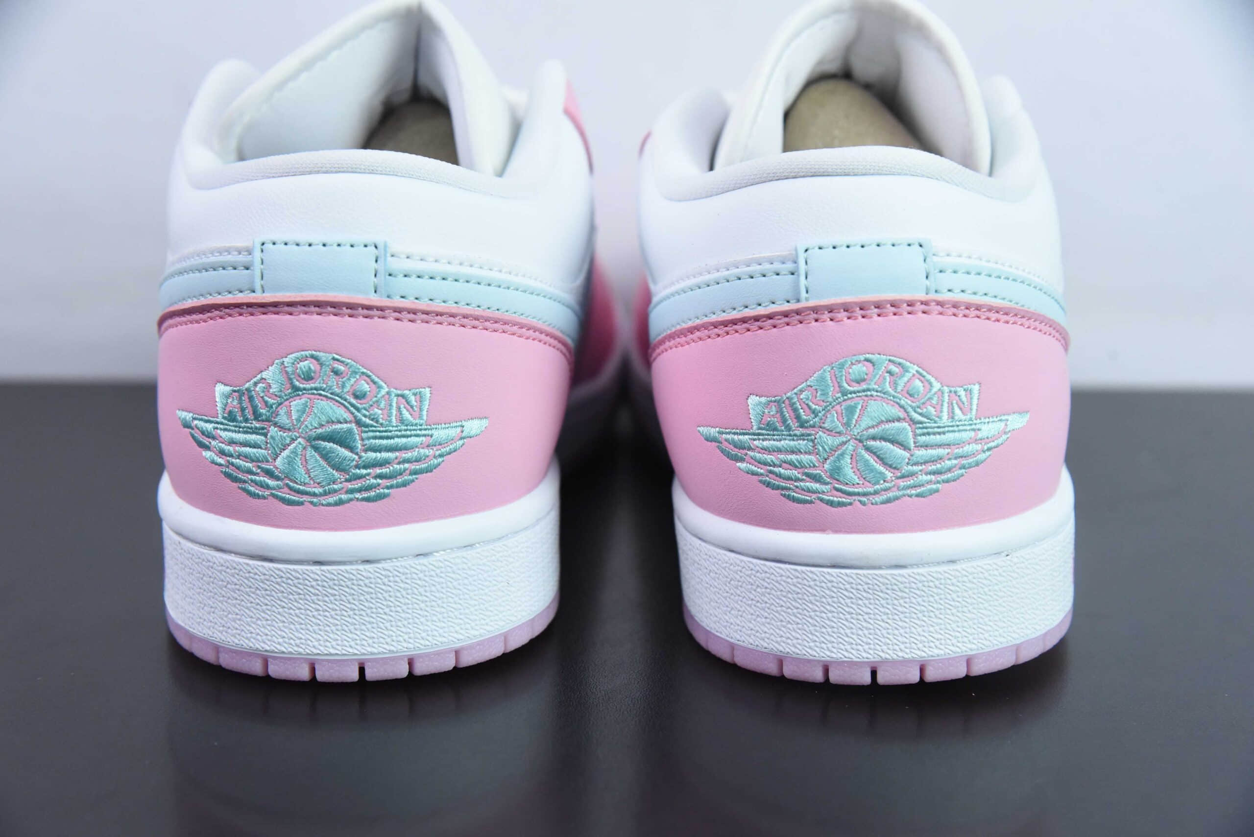 乔丹Air Jordan 1 Retro Low WhitePink FoamGlacier Blue AJ1白粉冰淇淋低帮休闲板鞋纯原版本 货号：HM3706-141