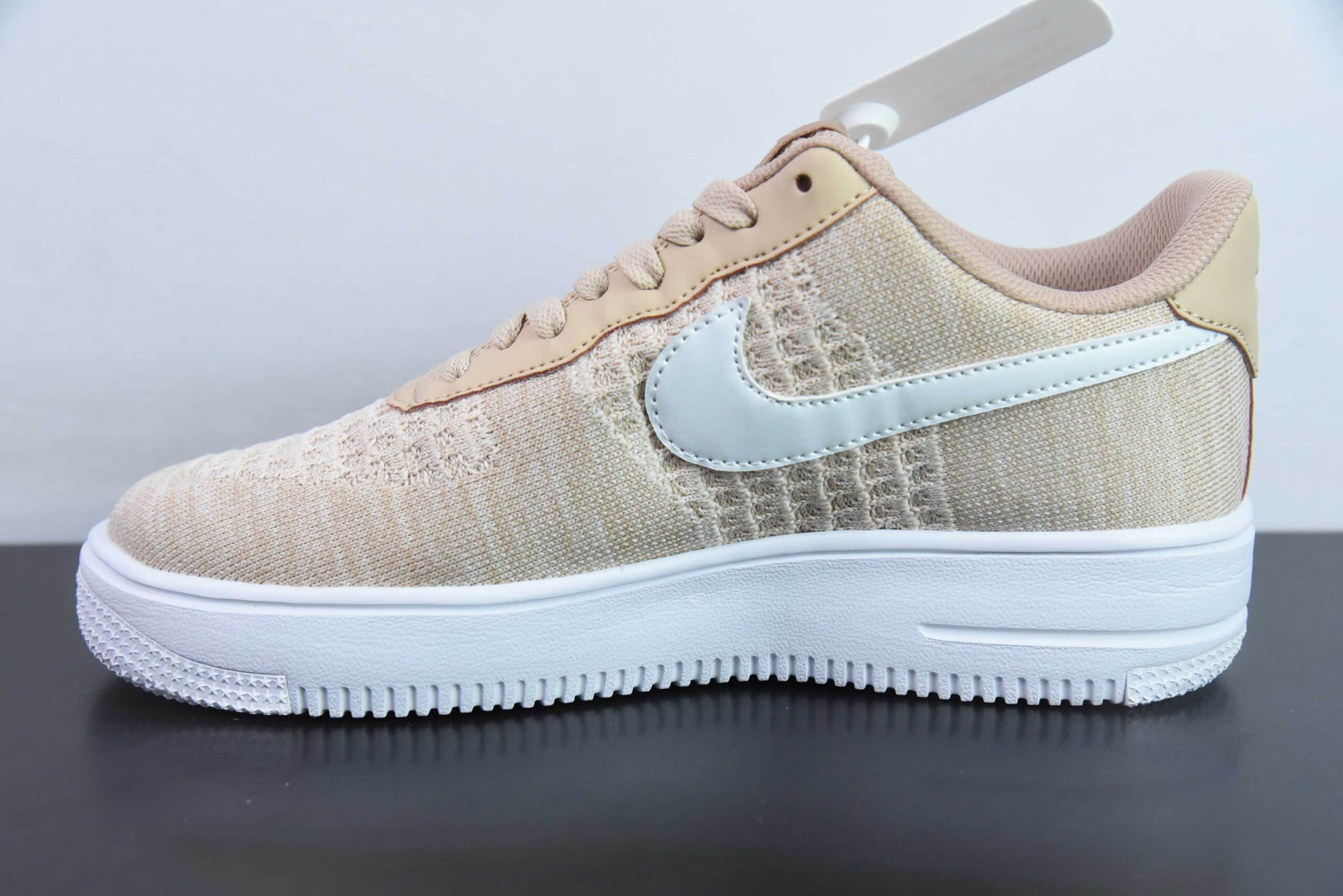 耐克Nike Air Force 1 Low 07 Flyknit 2.0藕粉白空军一号低帮休闲板鞋纯原版本 货号：CI0051-200 